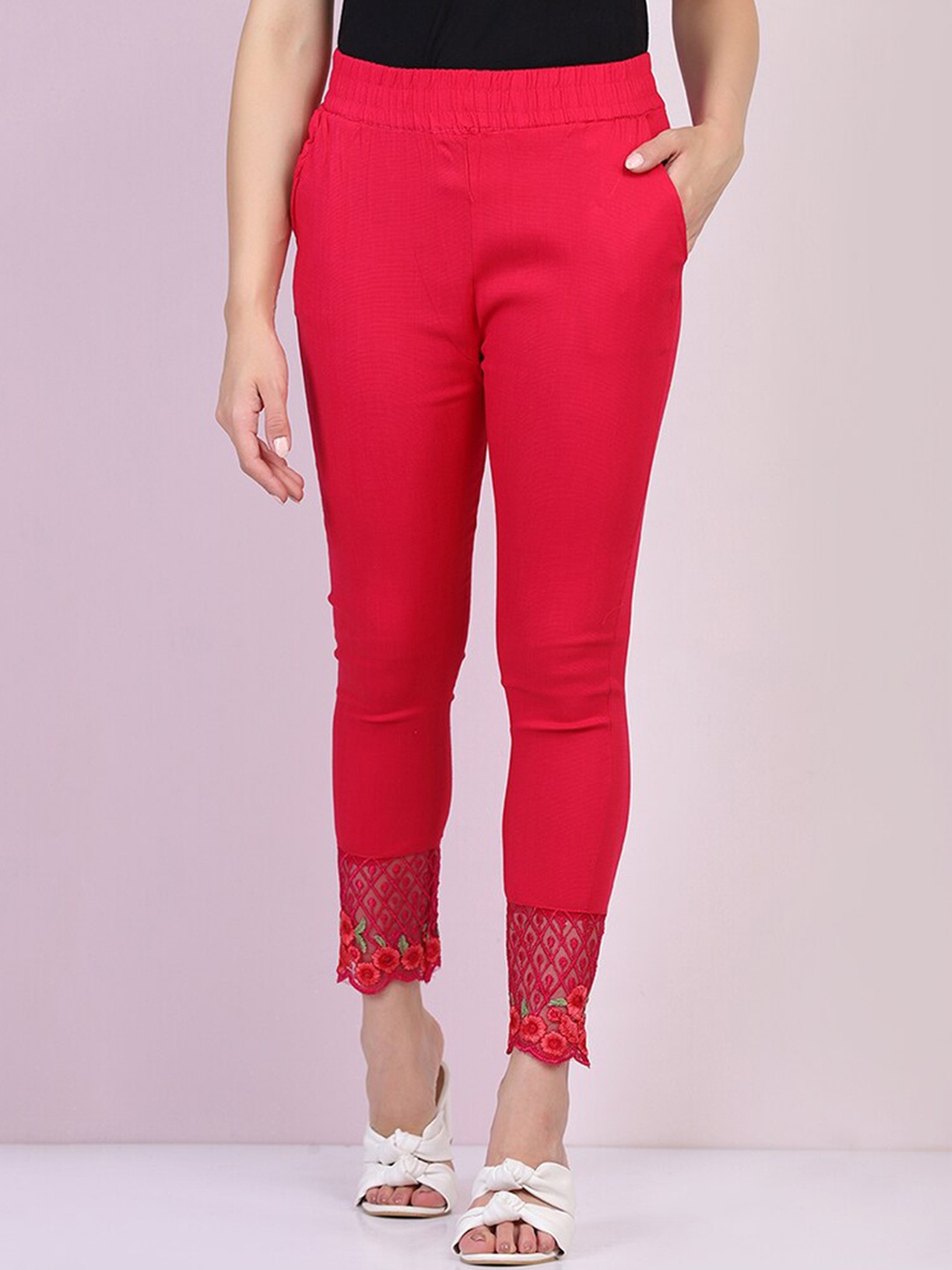 

BUY NEW TREND Women Pink Solid Ankle-Length Leggings