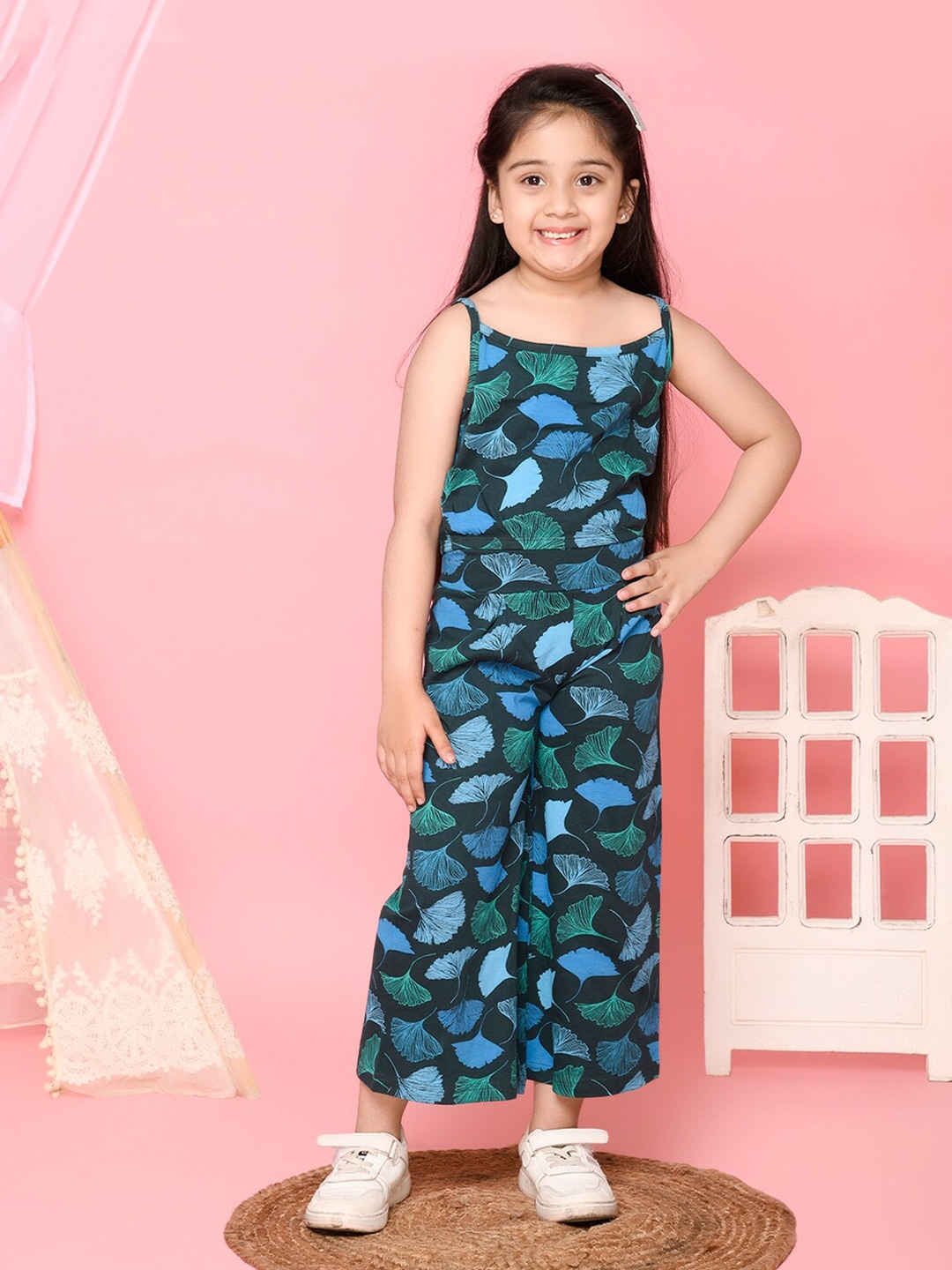 

LilPicks Girls Blue Printed Top with Palazzos