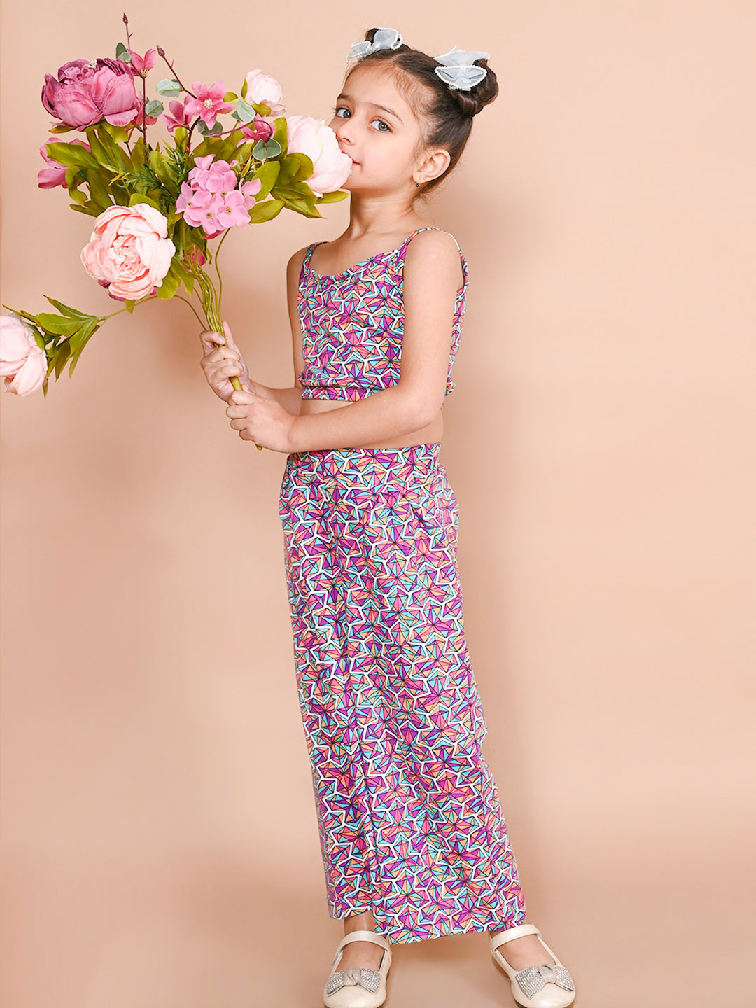 

LilPicks Girls Pink & Blue Printed Top with Palazzos