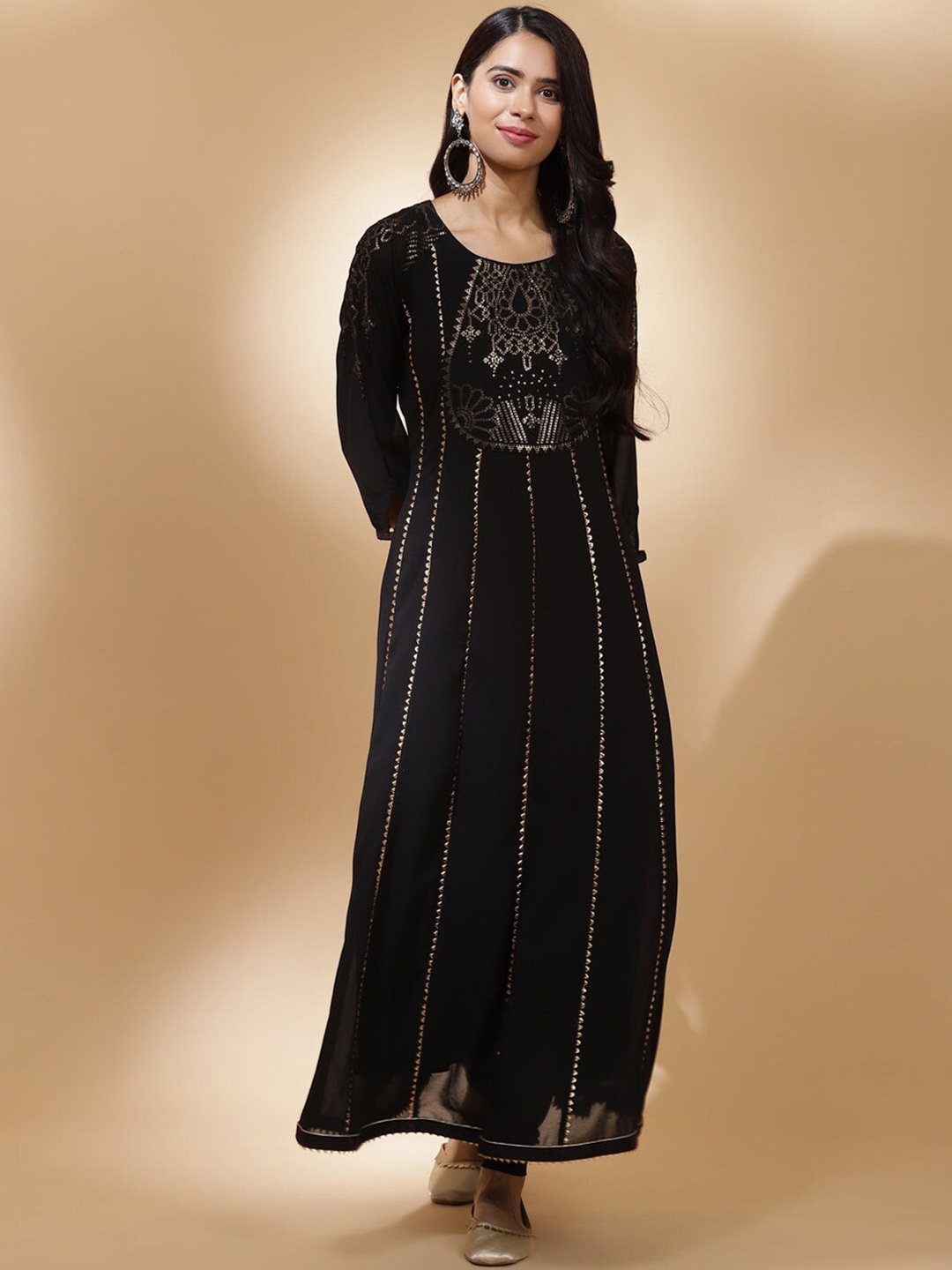 

Lakshita Women Charcoal Embroidered Georgette Anarkali Kurta