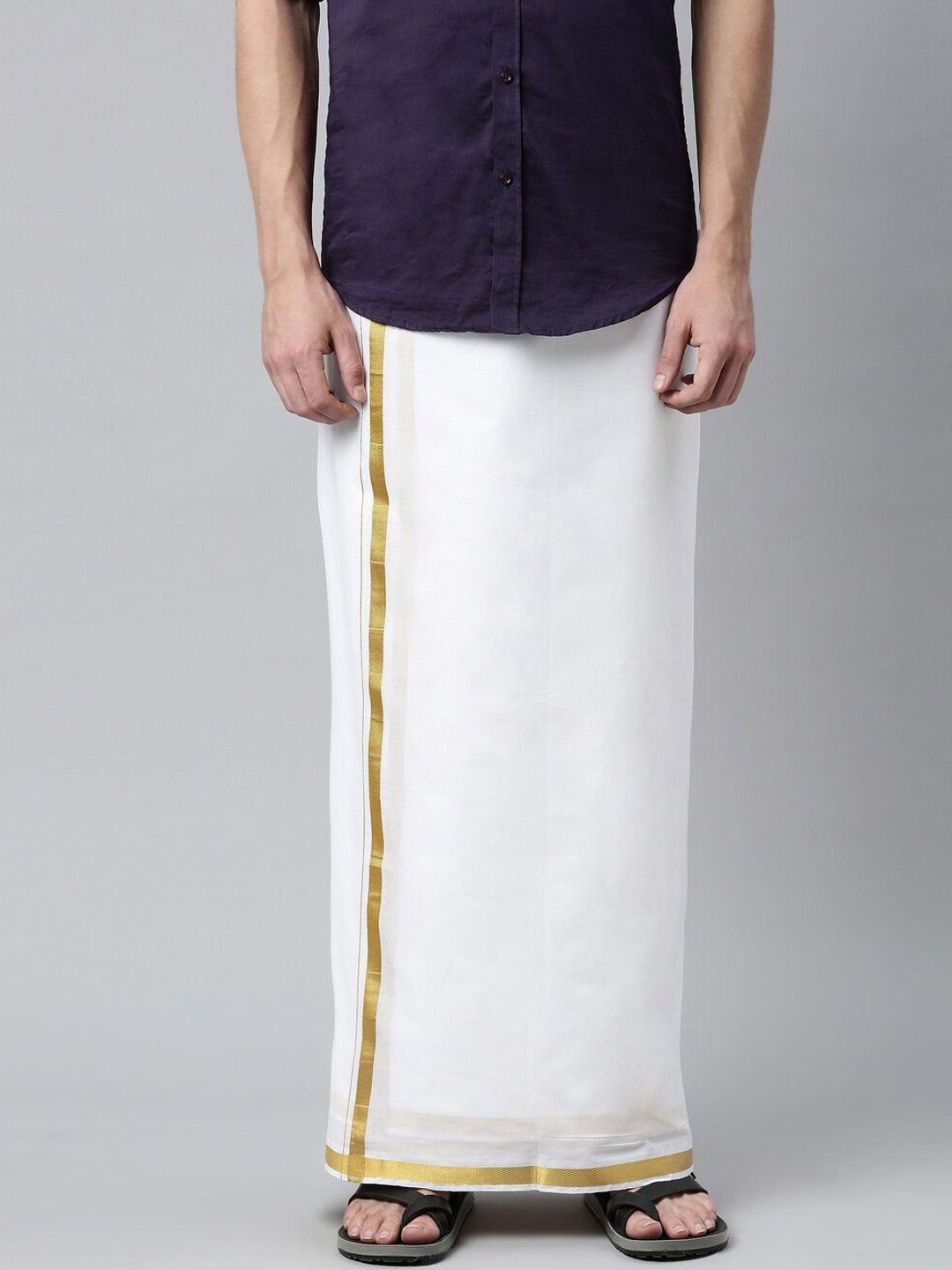 

Jansons Men White Solid Cotton Dhotis