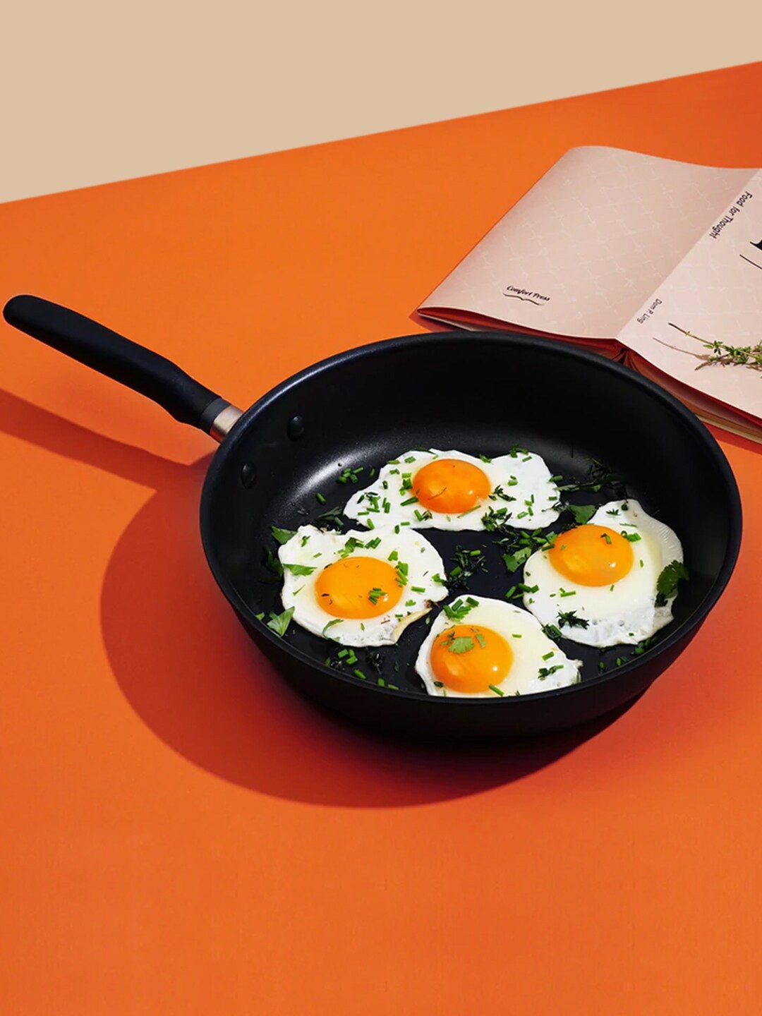 

MEYER Black Accent Series Matte Aluminum Anodized Nonstick Frying Pan