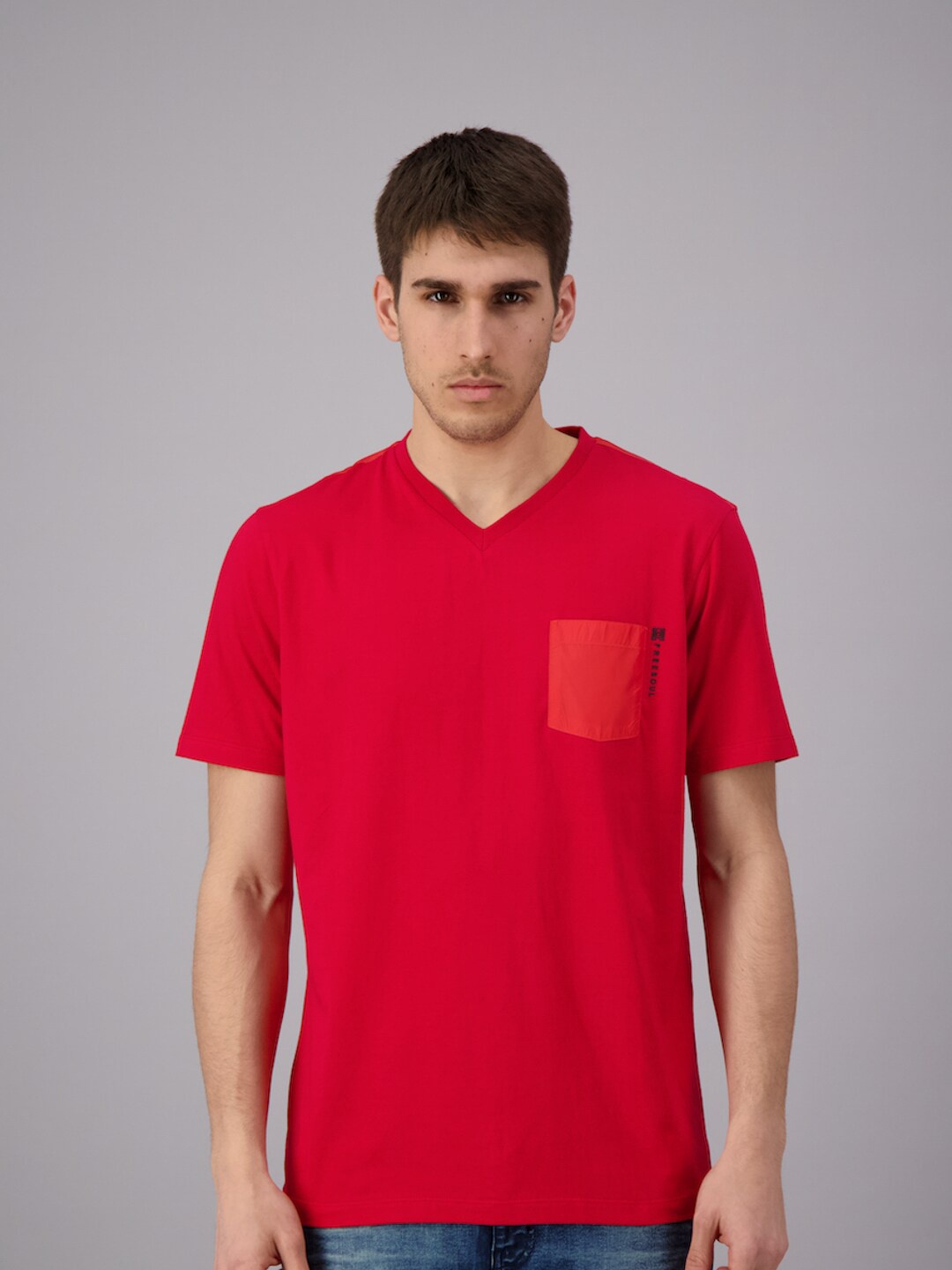 

FREESOUL Men Red V-Neck Cotton T-shirt