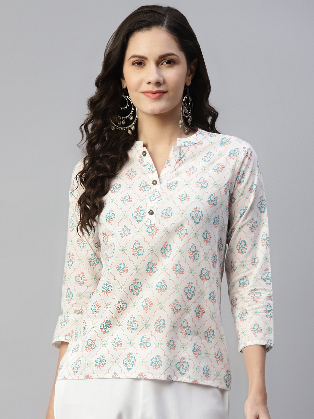 

MALHAAR White & Green Ethnic Motifs Printed Pure Cotton Kurti