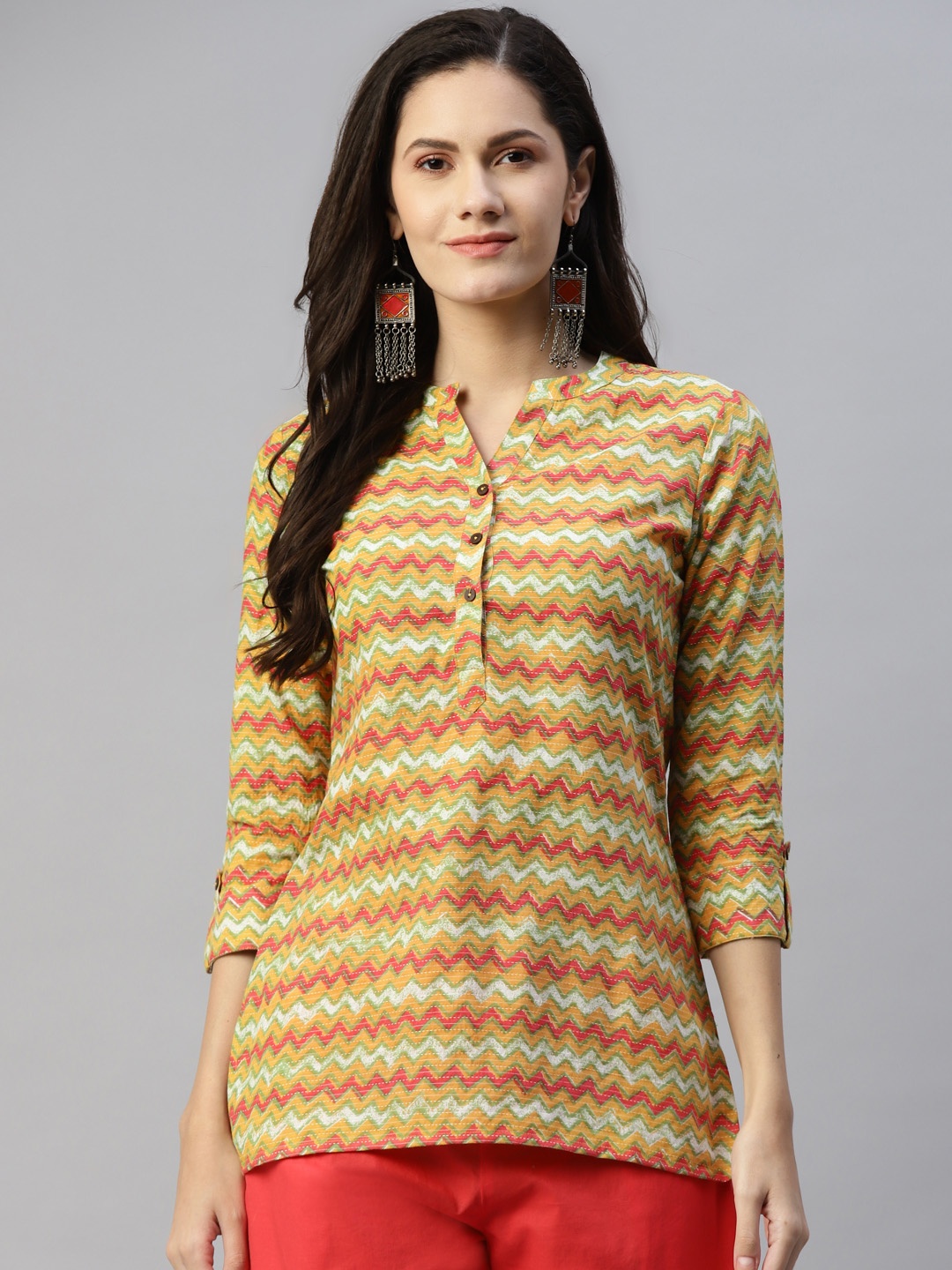 

MALHAAR Orange & Green Chevron Printed Pure Cotton Kurti