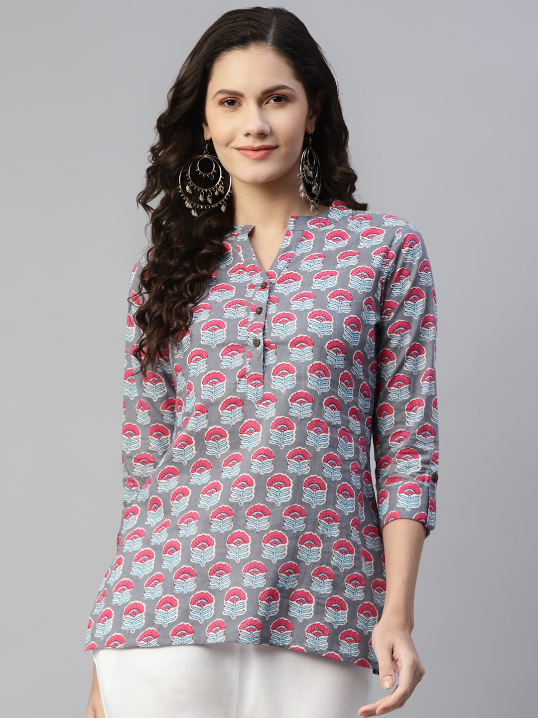 

MALHAAR Grey & Red Floral Printed Pure Cotton Kurti