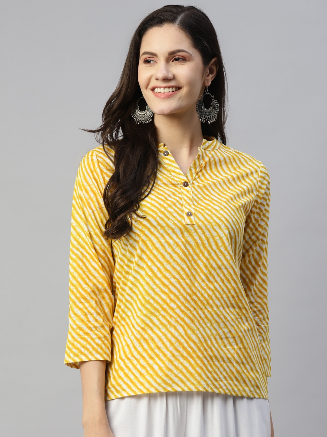 

MALHAAR Yellow & White Leheriya Printed Pure Cotton Kurti