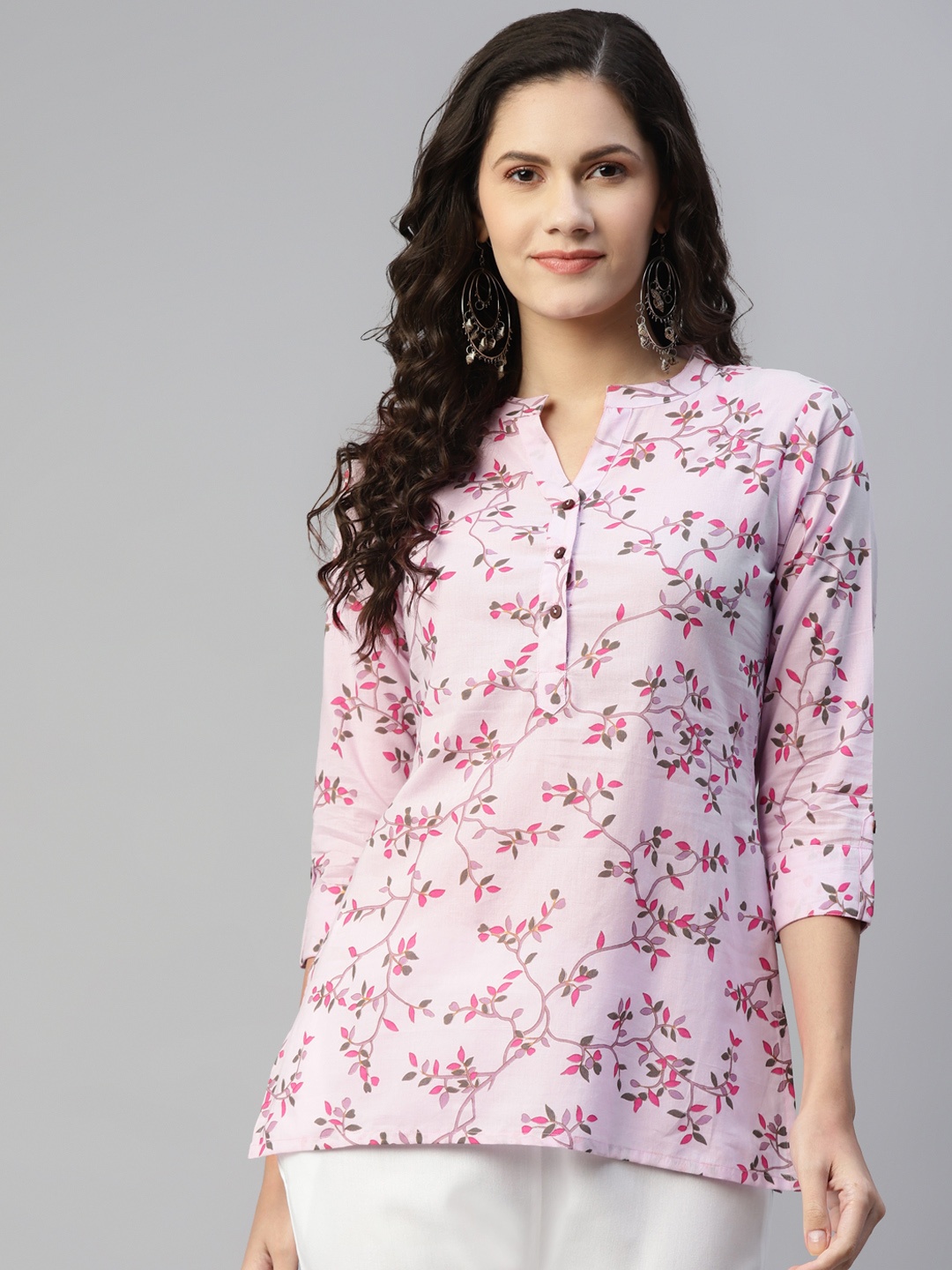 

MALHAAR Pink Floral Printed Pure Cotton Kurti