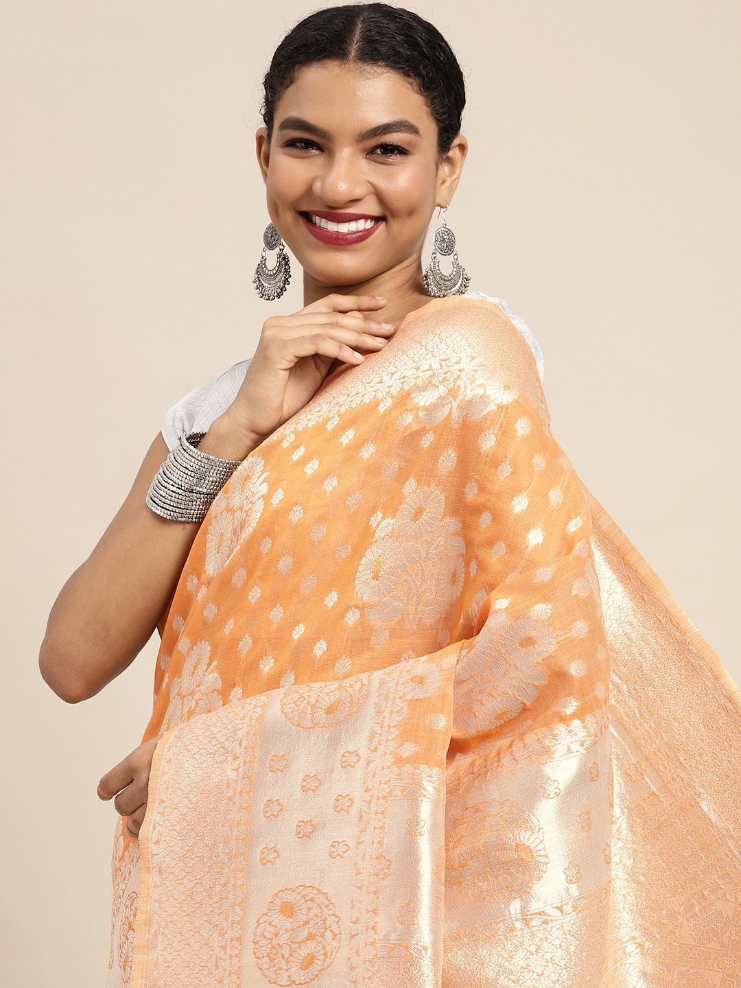 

Leeza Store Orange & Silver-Coloured Ethnic Motifs Zari Organza Banarasi Saree