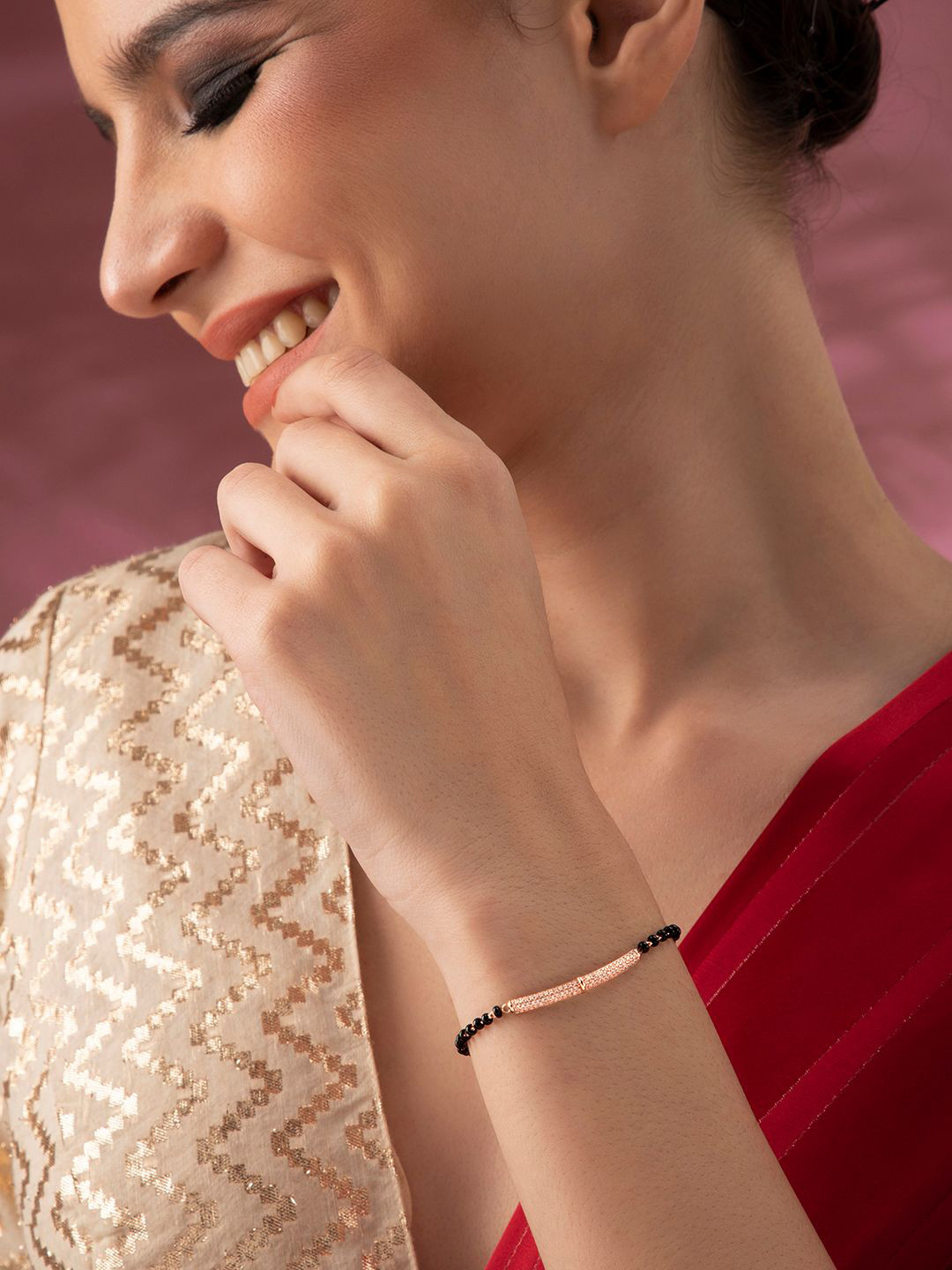 

Rubans Women Rose Gold & Black American Diamond Handcrafted Rose Gold-Plated Link Bracelet