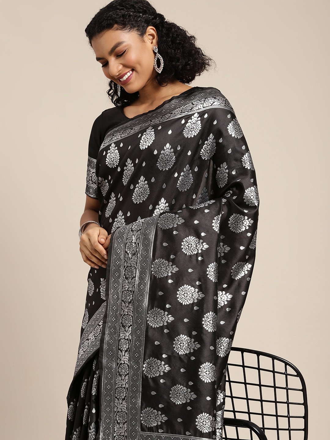 

DIVASTRI Black & Silver Ethnic Motifs Woven Design Banarasi Saree