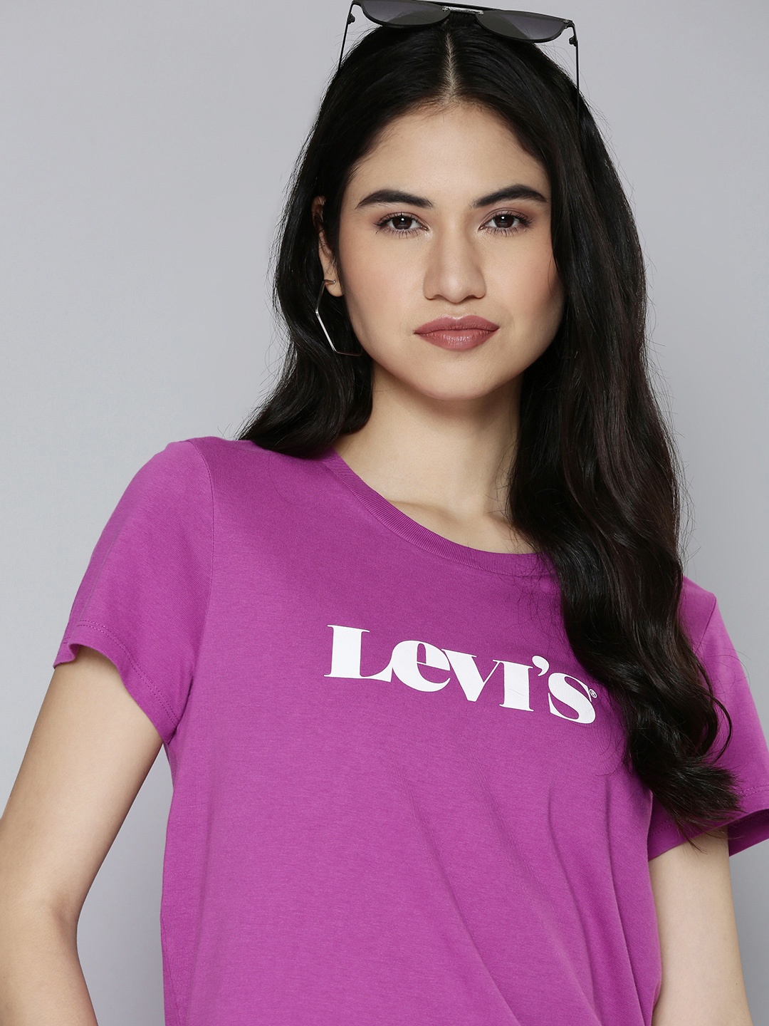 

Levis Women Purple Brand Logo Printed Pure Cotton Slim Fit T-shirt