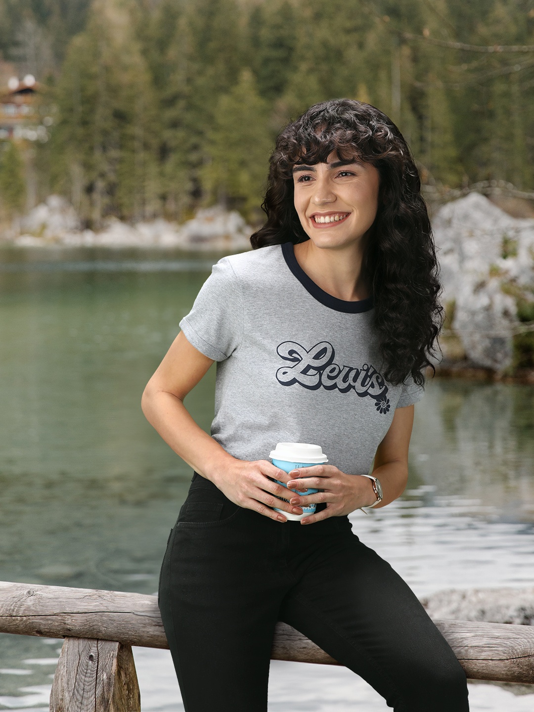 

Levis Women Grey & Black Brand Logo Printed Pure Cotton Slim Fit T-shirt