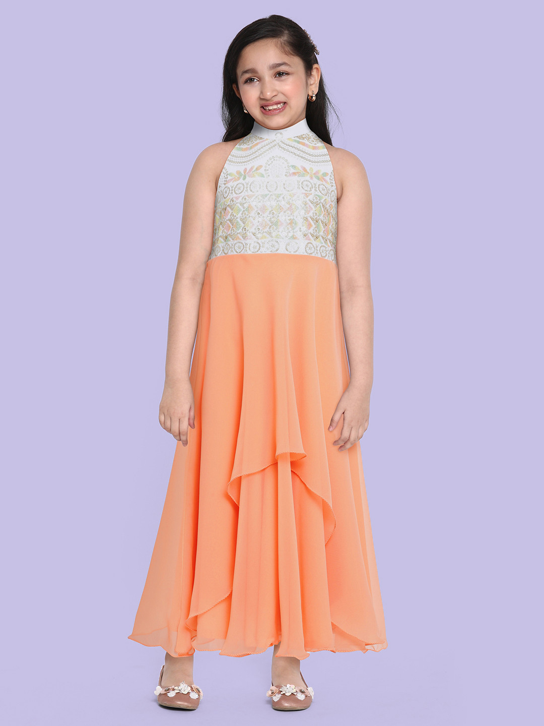 

Ethnovog White Peach-Coloured Colourblocked Georgette Maxi Dress