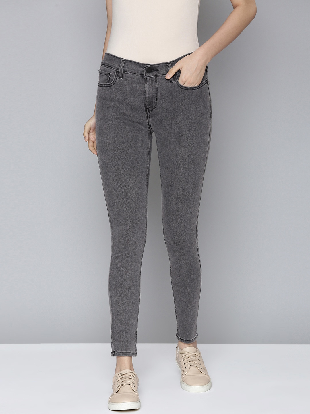 

Levis Women Grey Super Skinny Fit Light Fade Stretchable Jeans