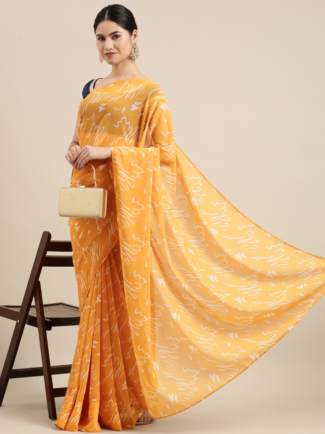 

Ethnovog Mustard Yellow White Abstract Printed Saree