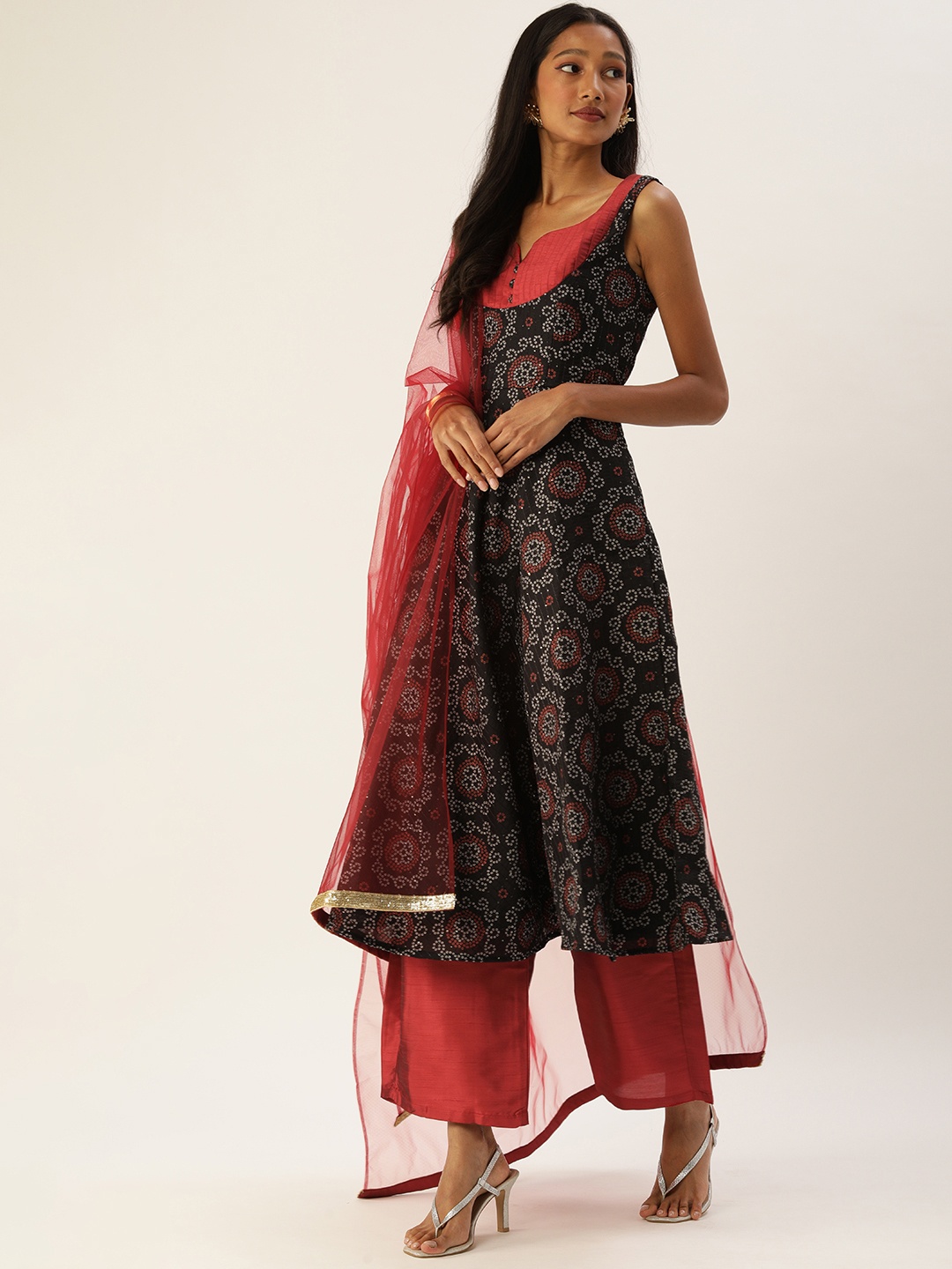

Ethnovog Women Black Bandhani Printed Kurta with Palazzos With Dupatta