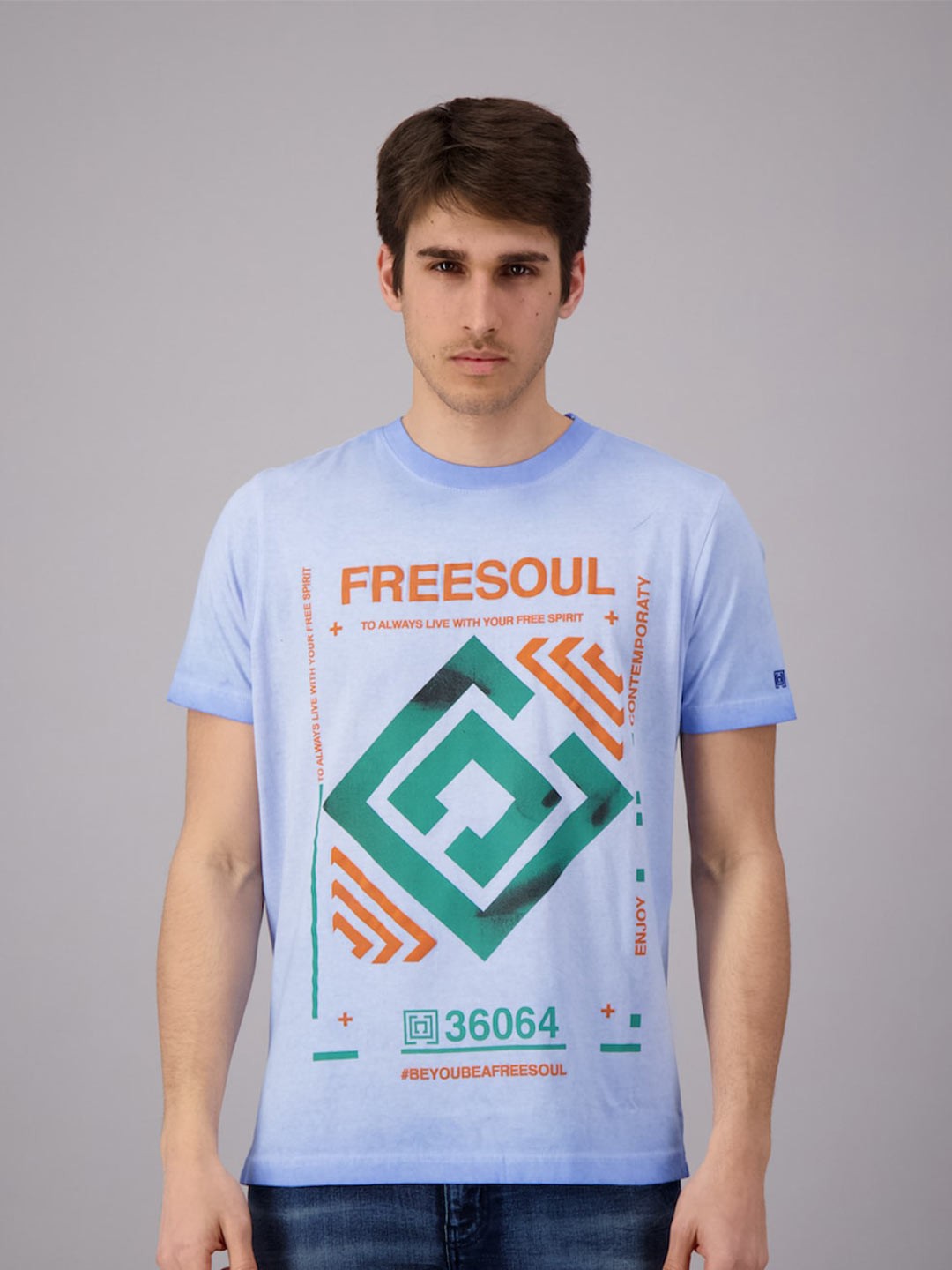 

FREESOUL Men Blue Printed Cotton T-shirt