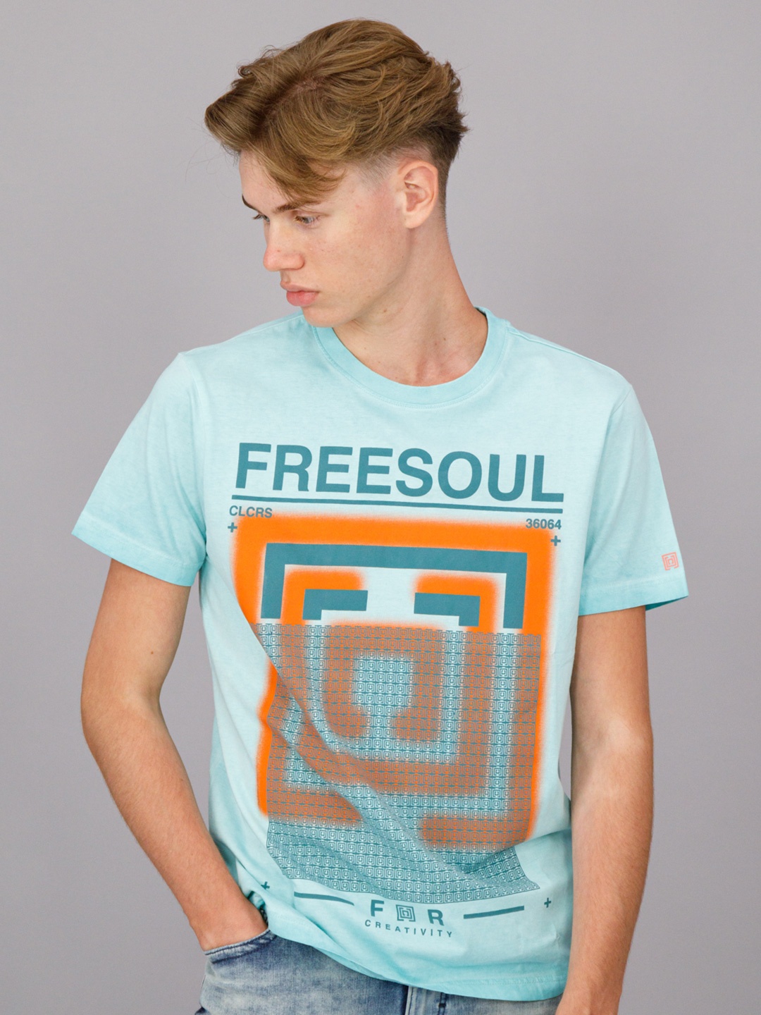 

FREESOUL Men Blue Printed Cotton T-shirt