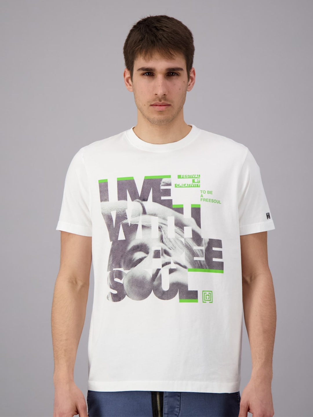 

FREESOUL Men White Typography Printed Cotton T-shirt