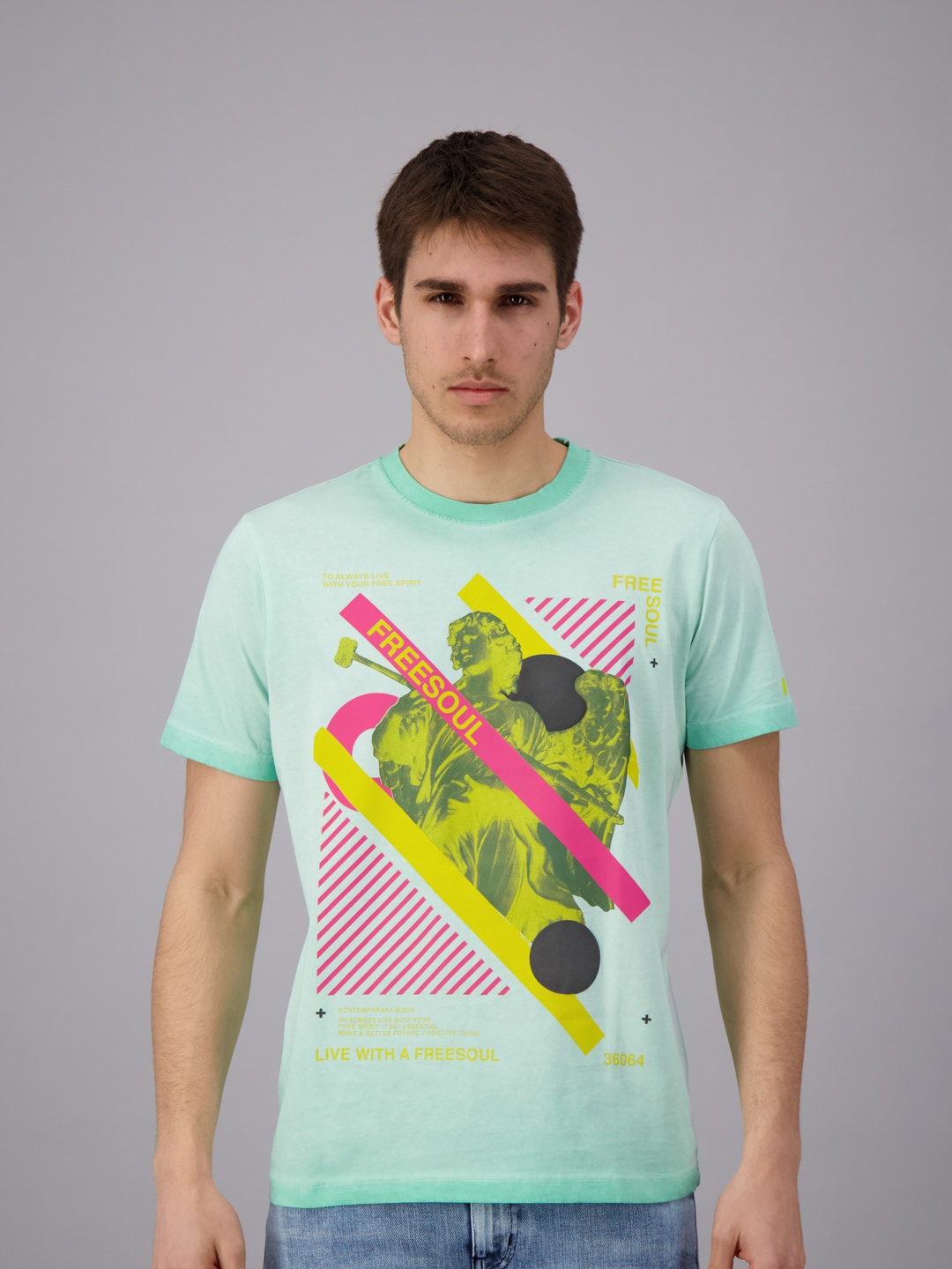 

FREESOUL Men Blue Printed Cotton T-shirt