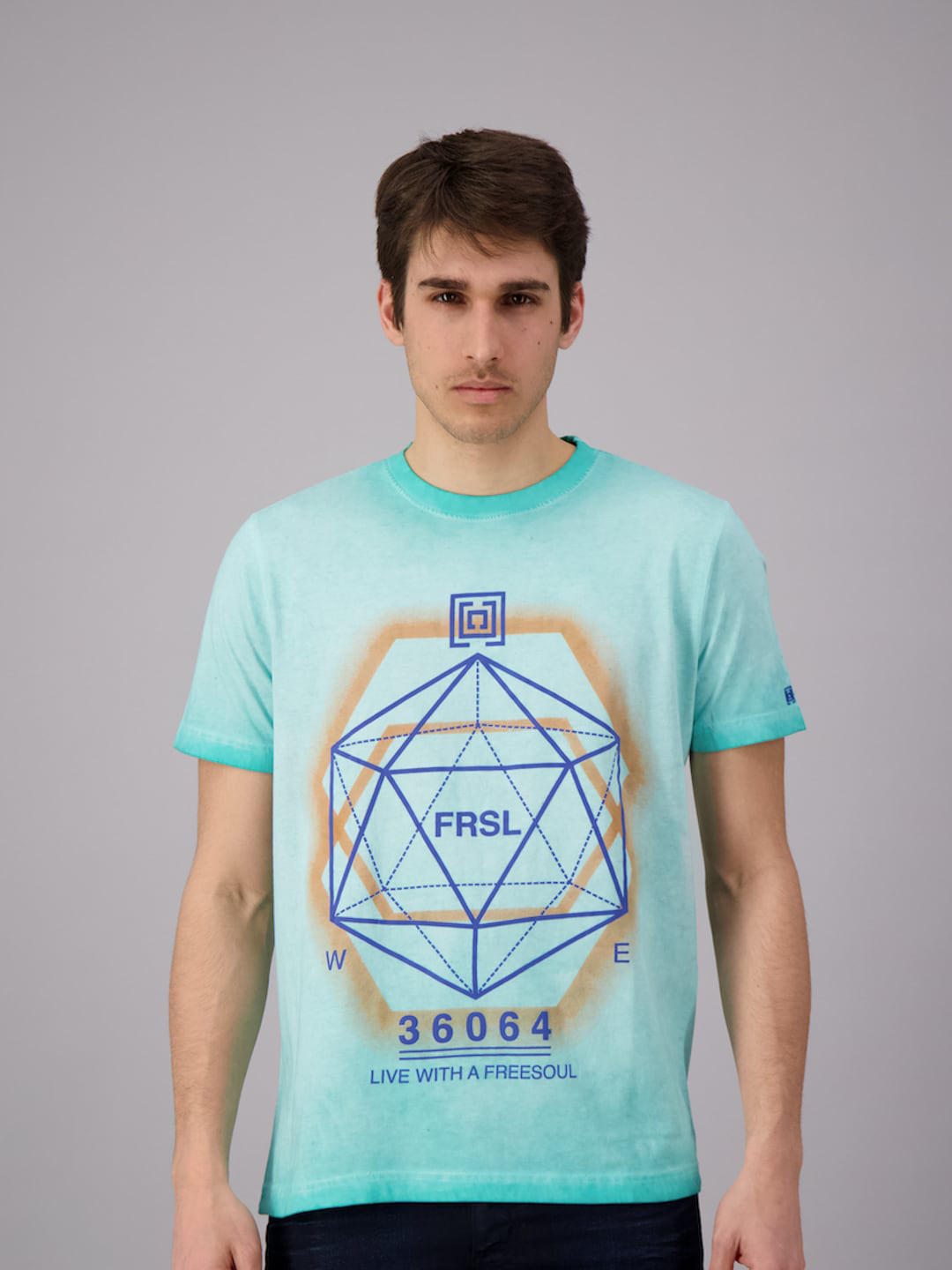 

FREESOUL Men Blue Printed Cotton T-shirt