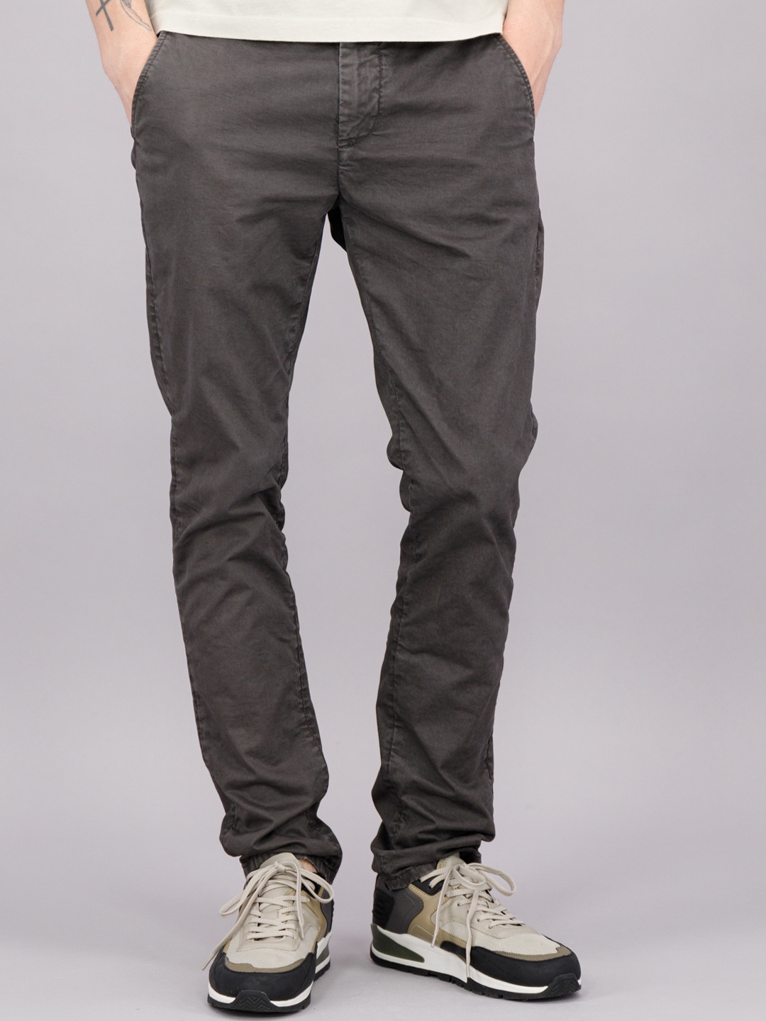 

FREESOUL Men Brown Trousers
