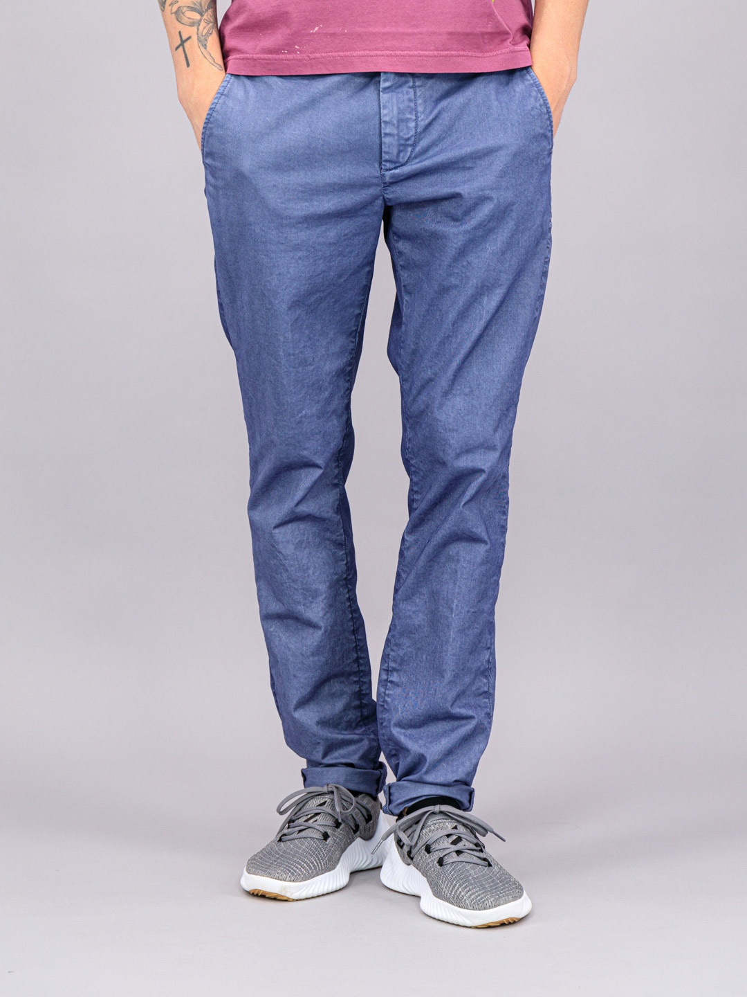 

FREESOUL Men Blue Solid Trousers
