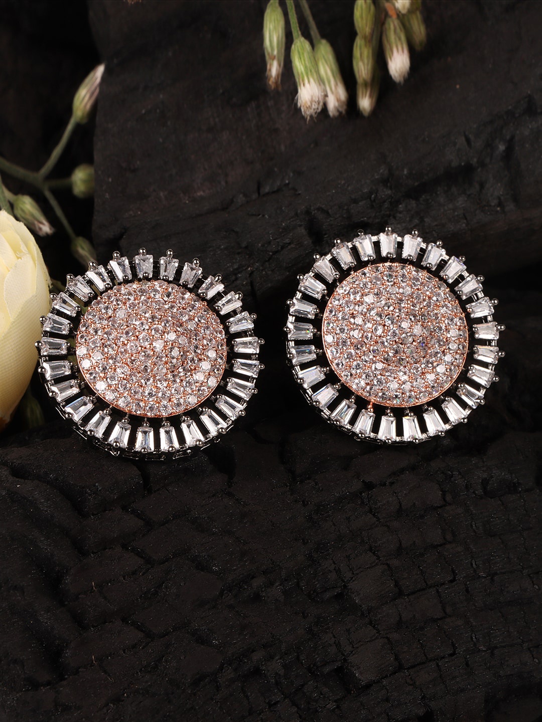 

JEWELS GEHNA White & Silver-Plated Circular Studs Earrings