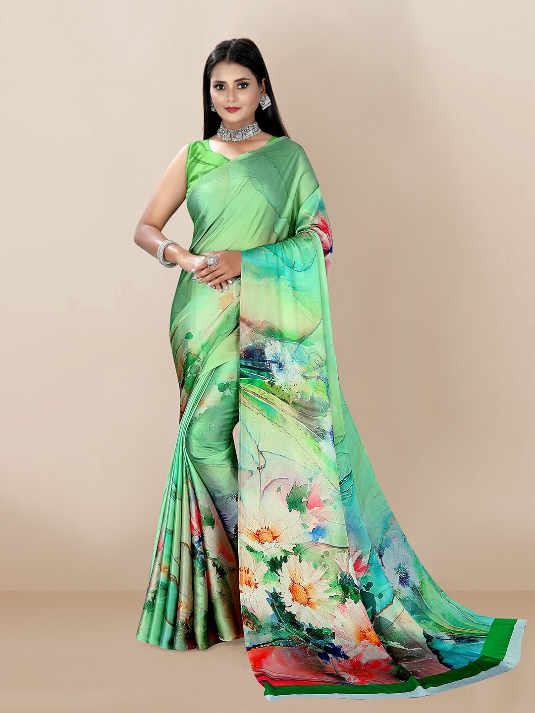 

VAIRAGEE Green & Orange Floral Silk Blend Saree