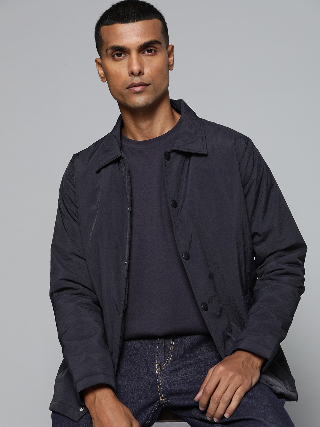 

ether Men Navy Blue Solid Padded Jacket