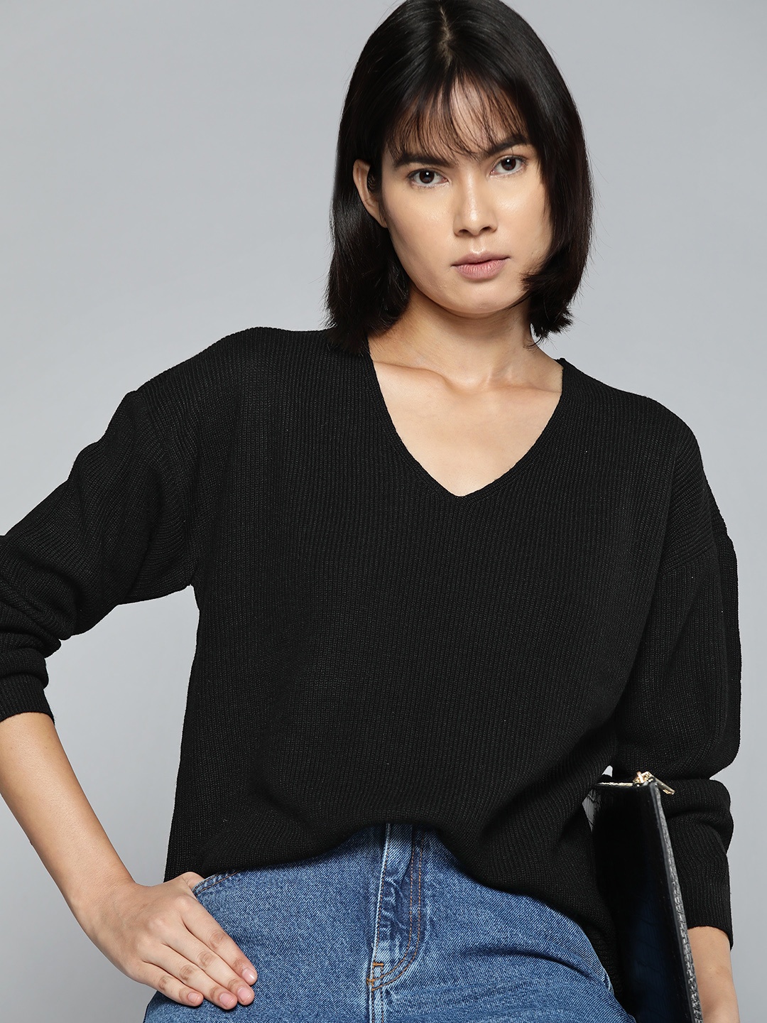 

ether Women Black Solid Pullover