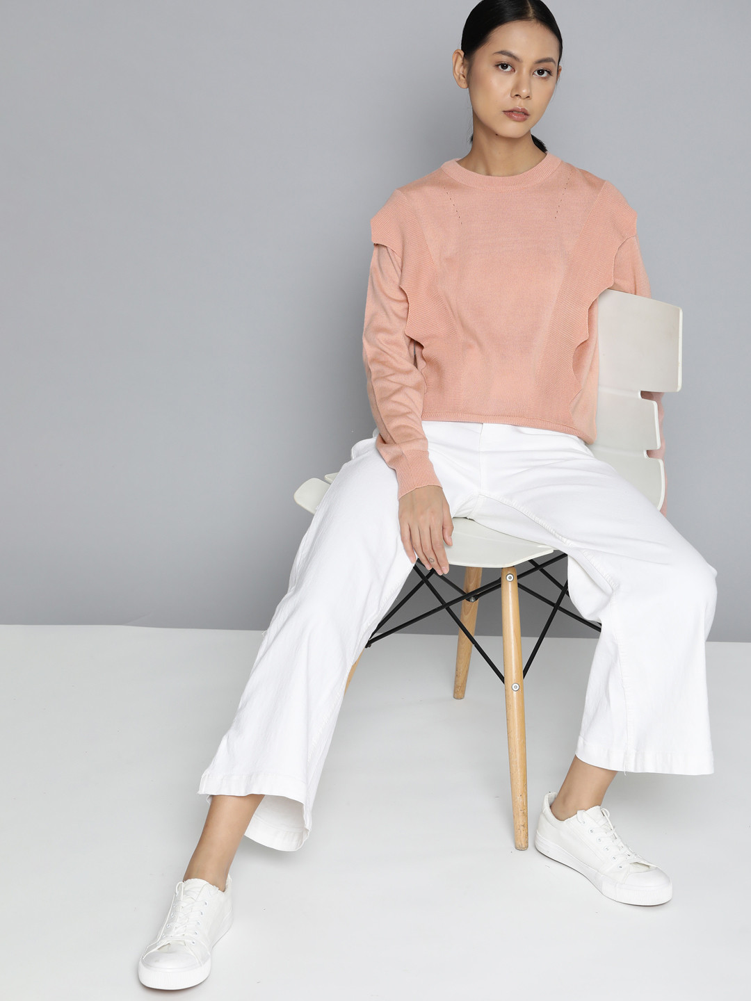 

ether Women Pink Solid Ruffled Detail Pullover