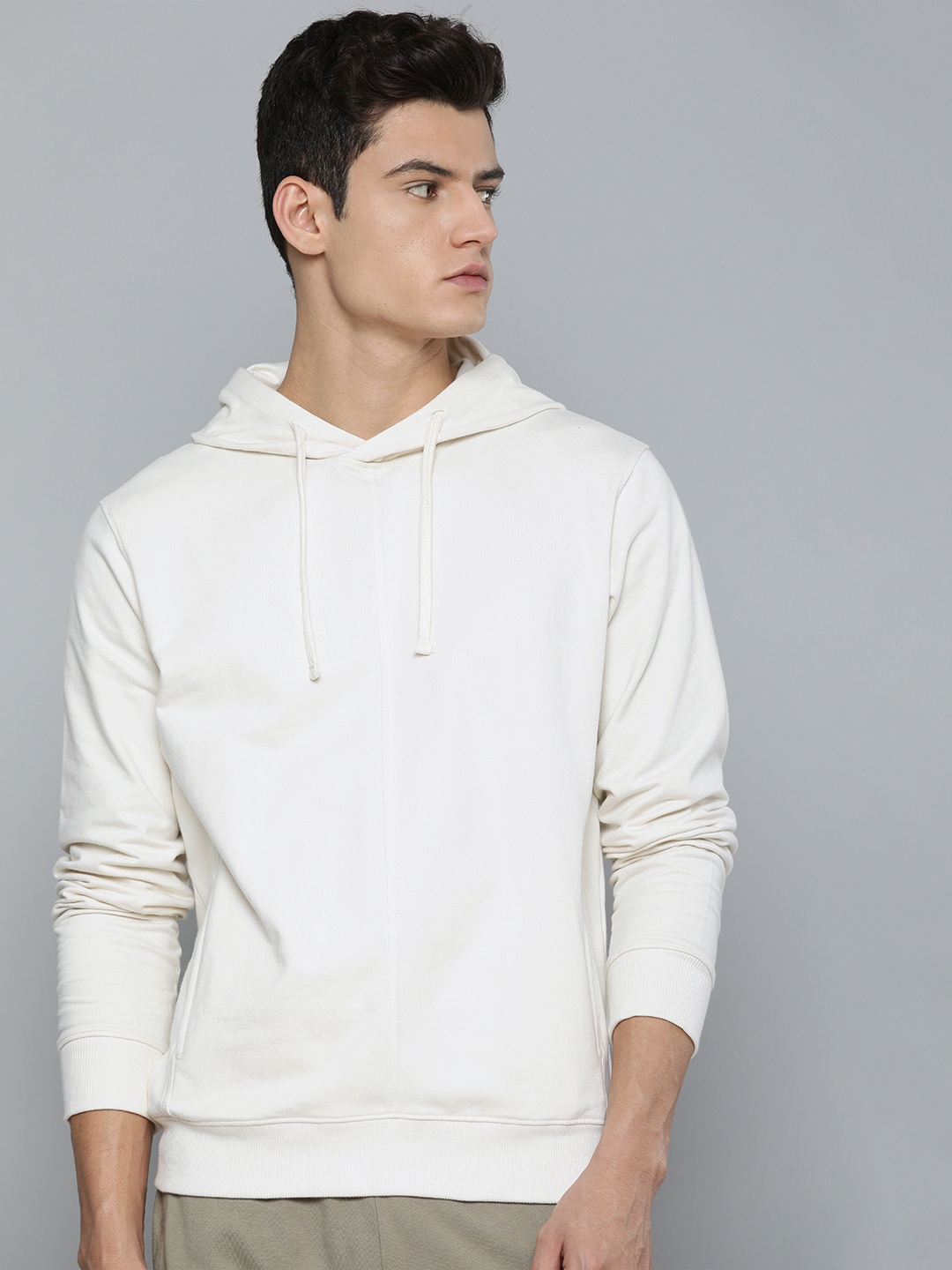 

ether Men White Solid Pure Cotton Hooded Sweatshirt