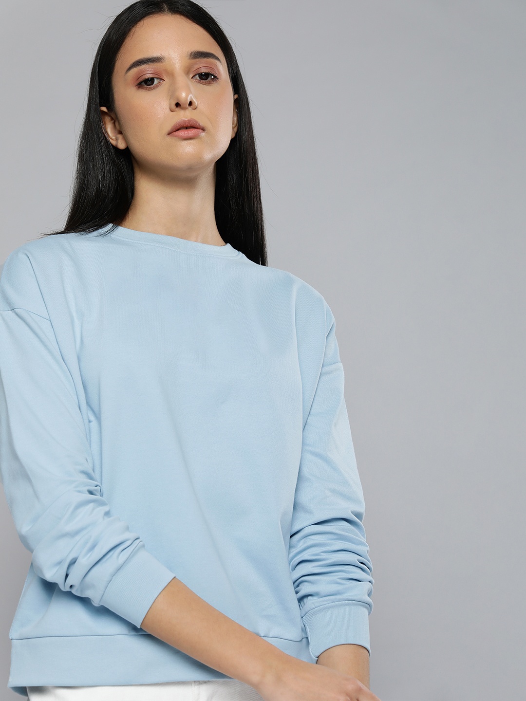 

ether Women Blue Solid Round Neck Oversized Sweatshirt