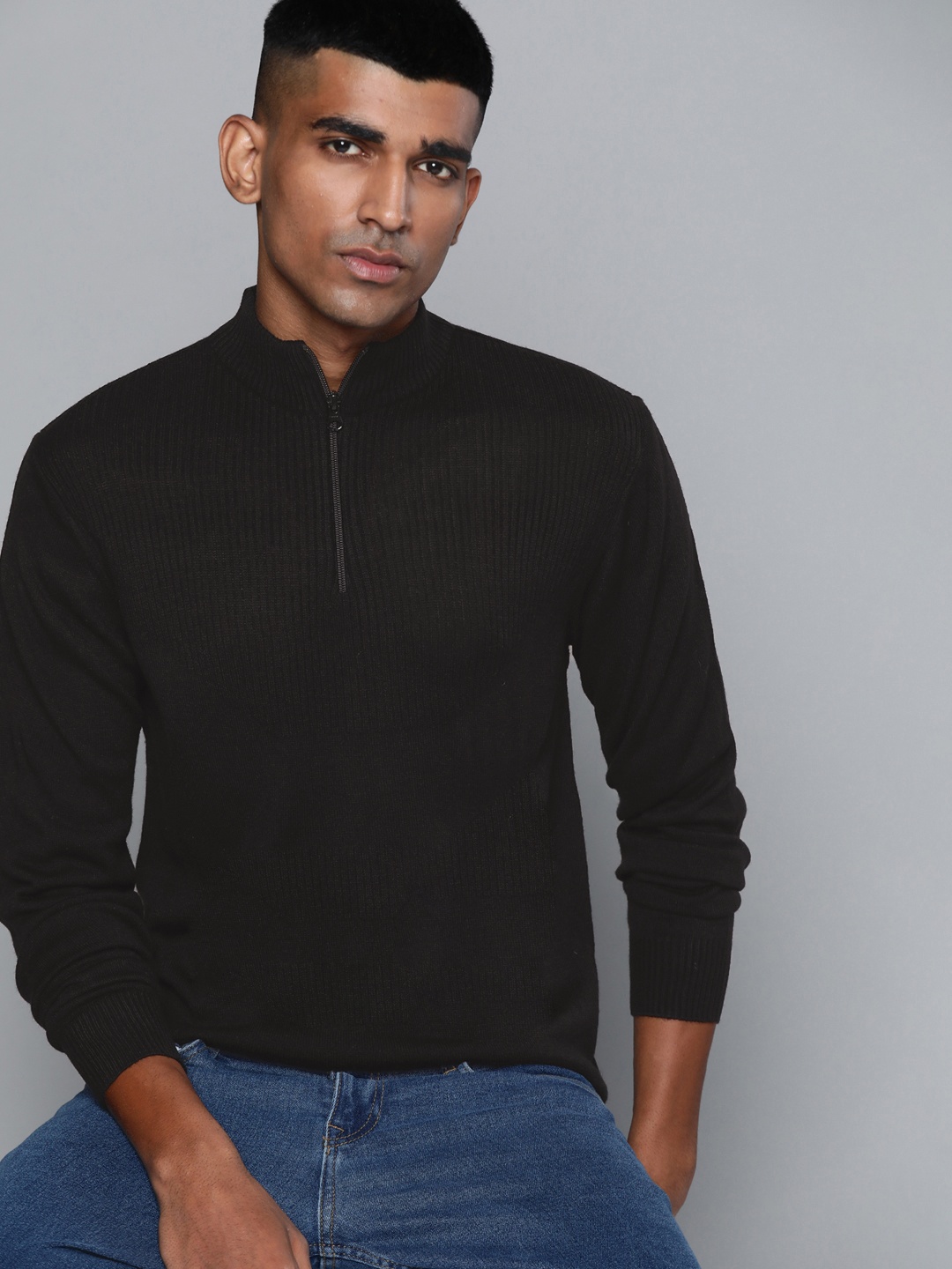 

ether Men Solid Pullover, Black