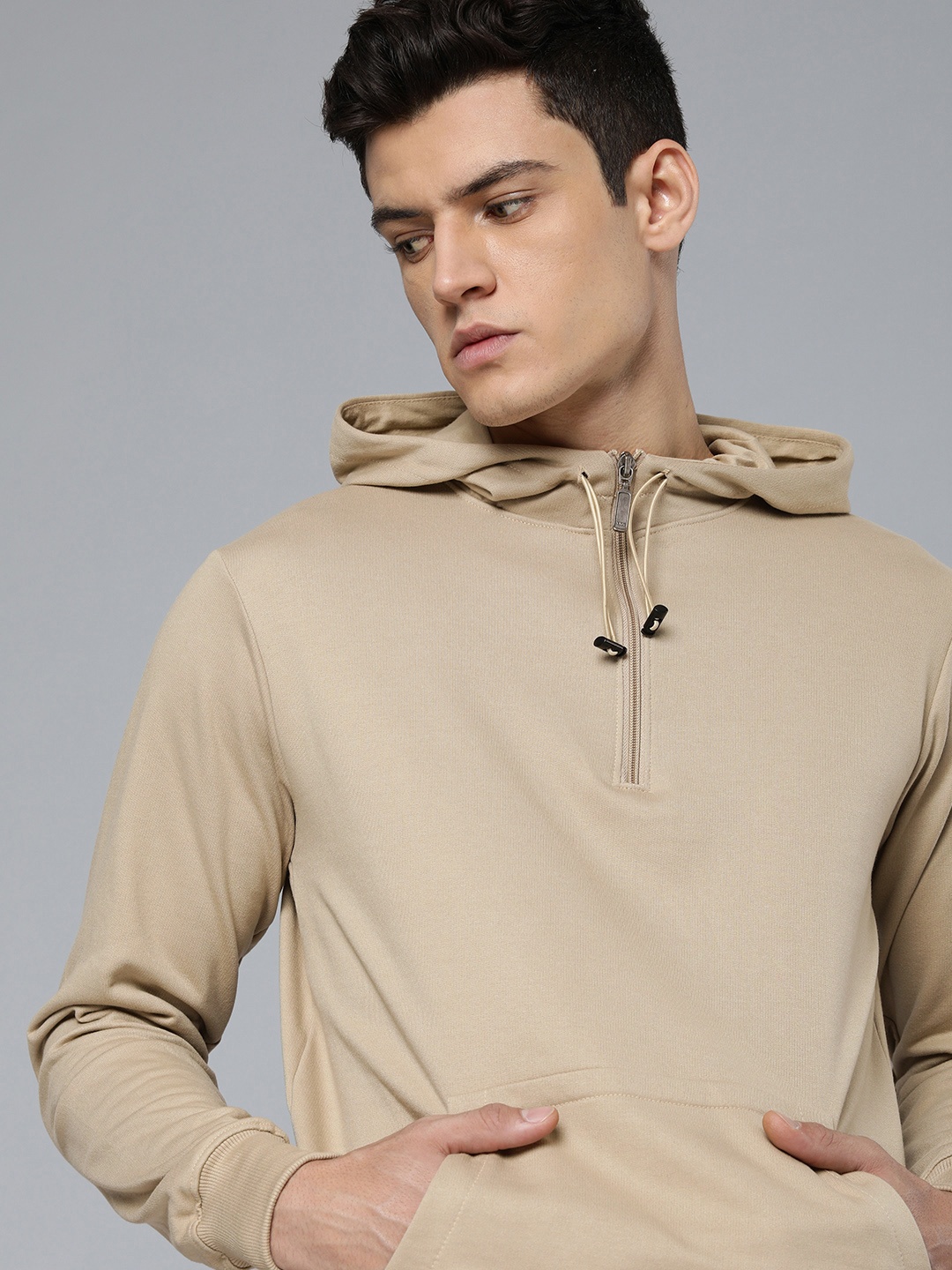 

ether Men Beige Solid Hooded Sweatshirt With Toggle Hem