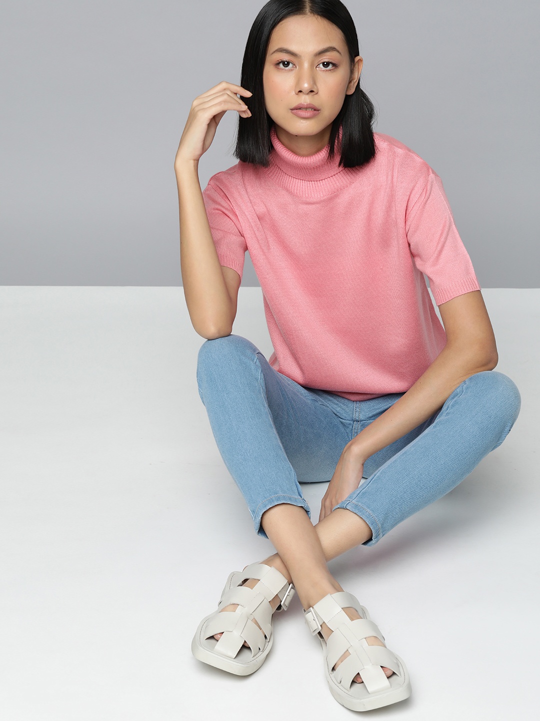 

ether Women Pink Acrylic Solid Turtle Neck Pullover