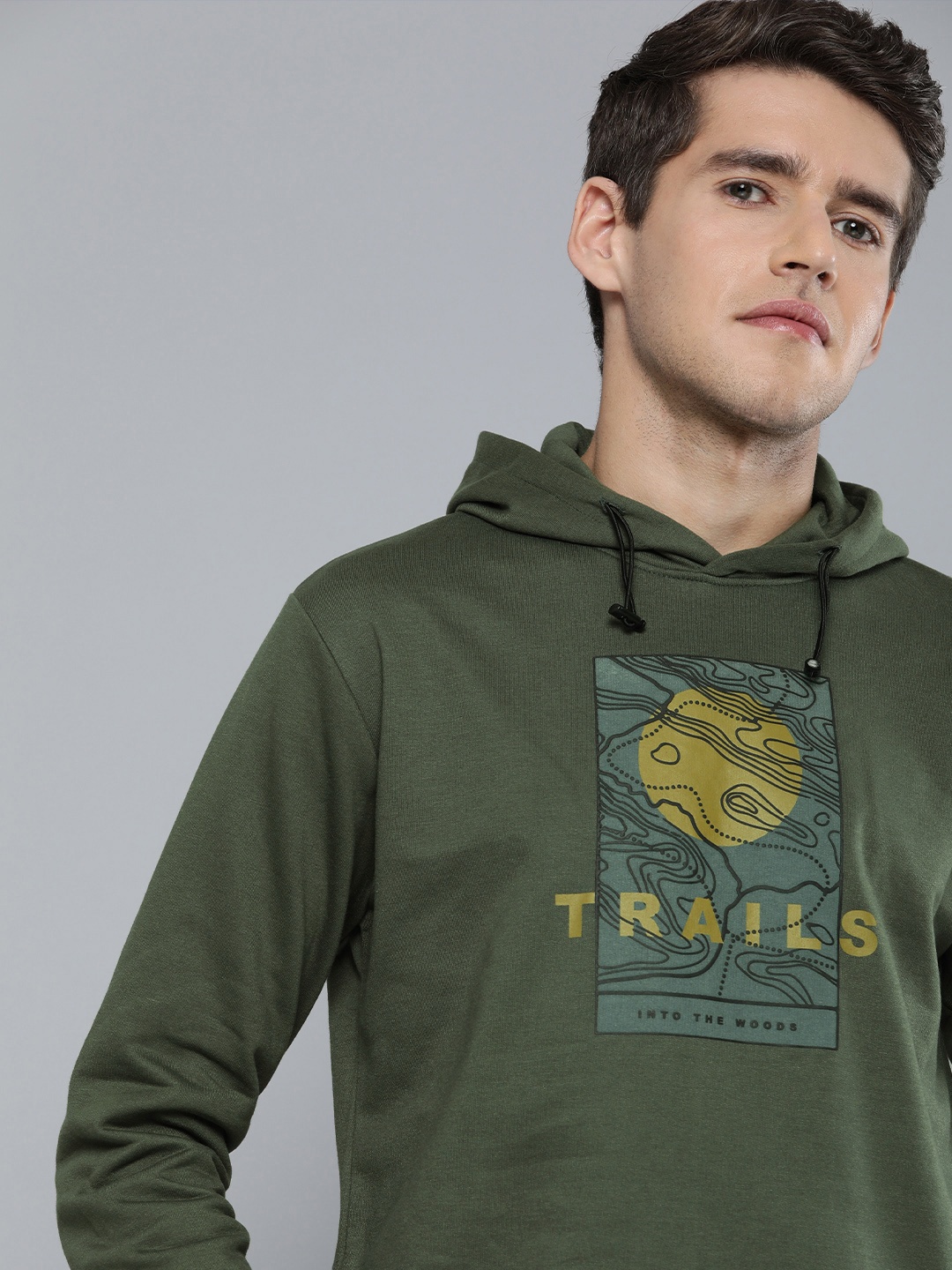 

ether Men Olive Green Graphic Printed Hooded Sweatshirt