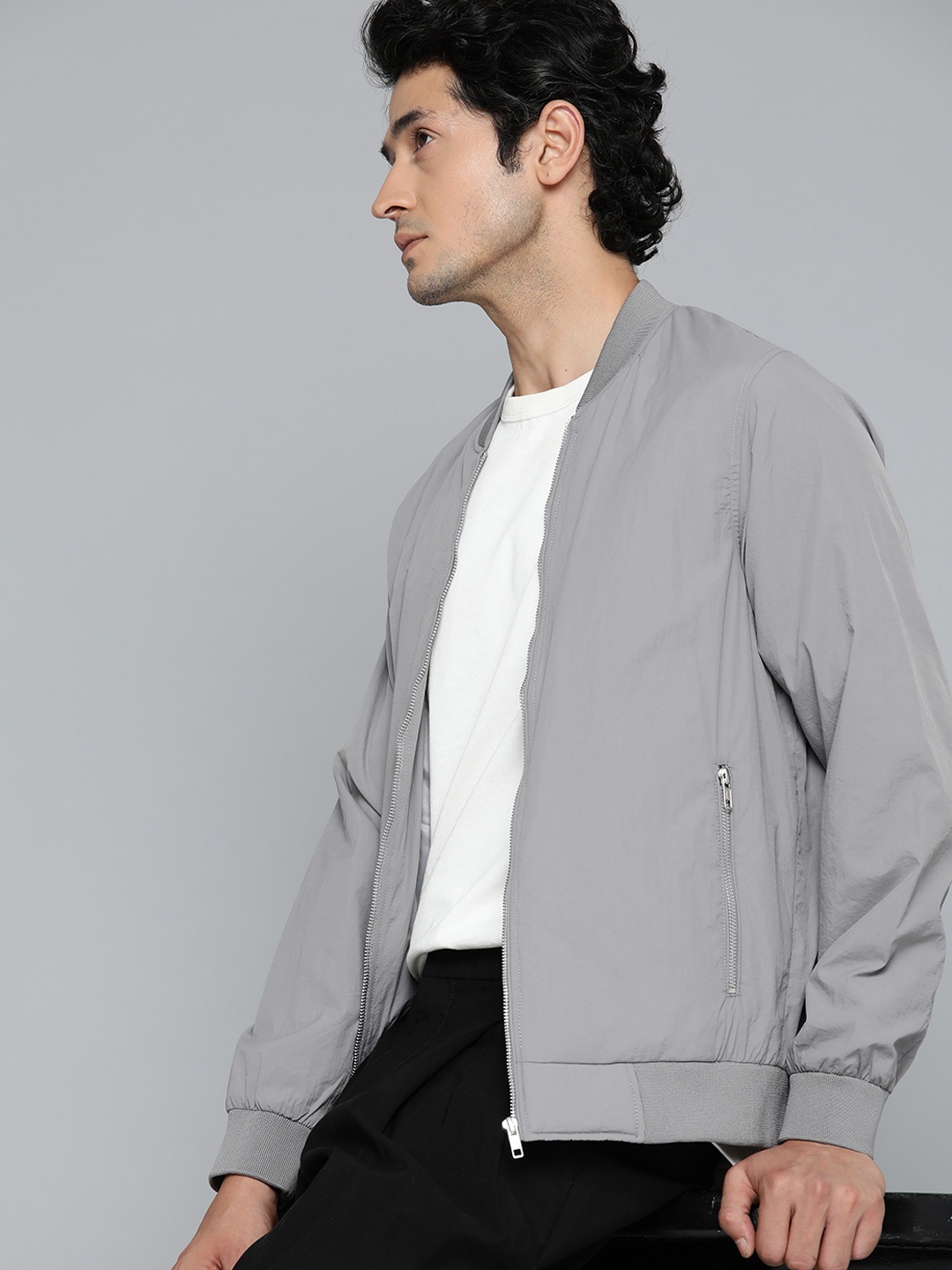 

ether Men Grey Solid Bomber Jacket