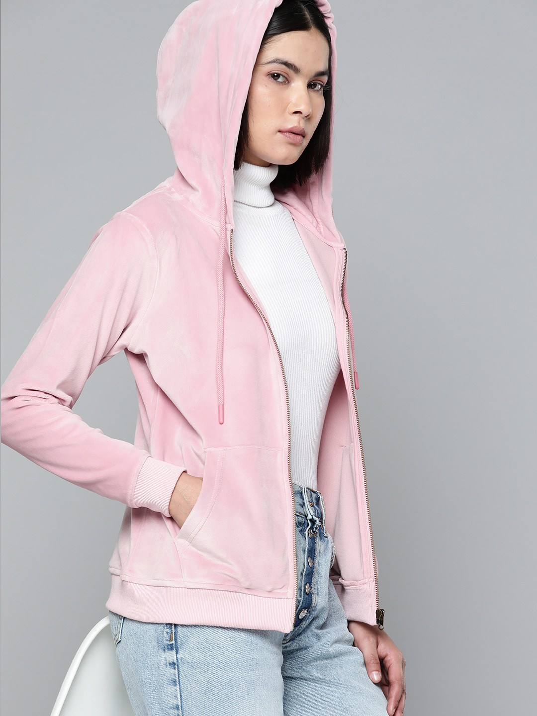 

ether Women Pink Velvet Finish Solid Hooded Sweatshirt