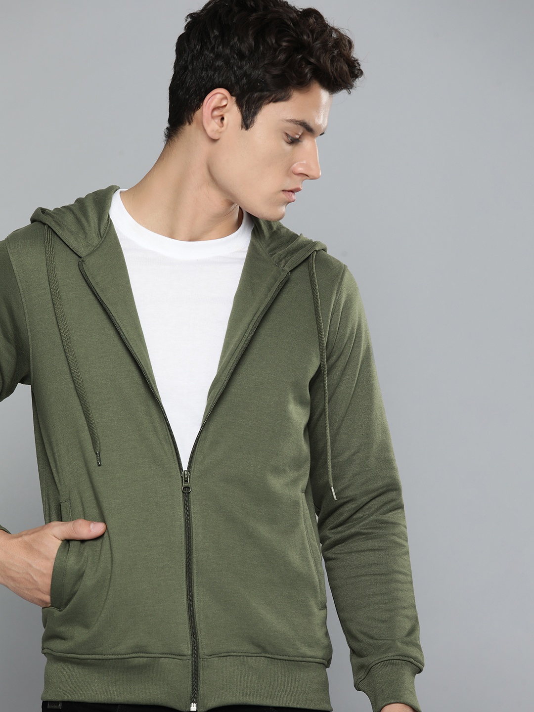 

ether Men Green Solid Hooded Sweatshirt