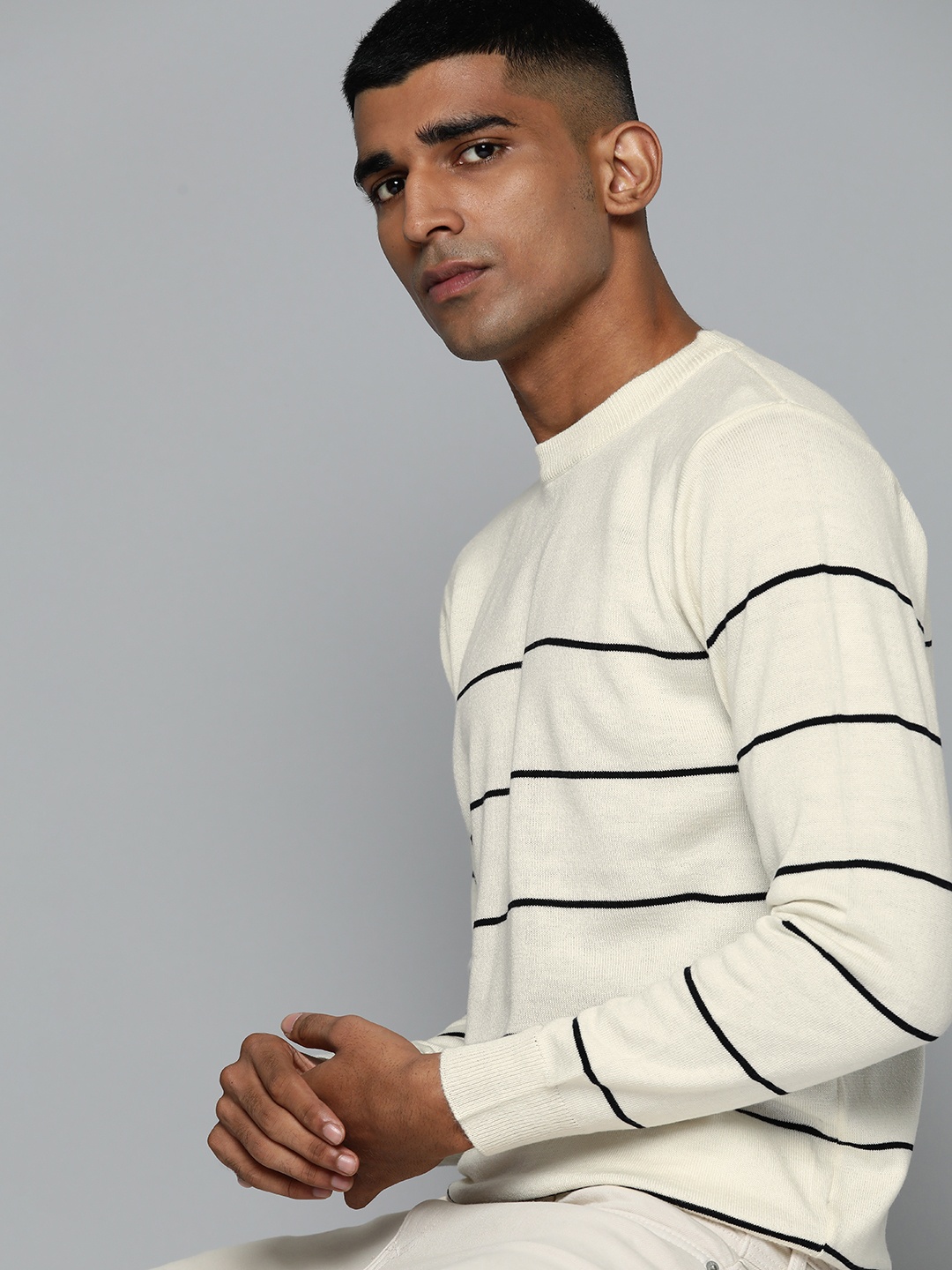 

ether Men Off White & Black Striped Pullover