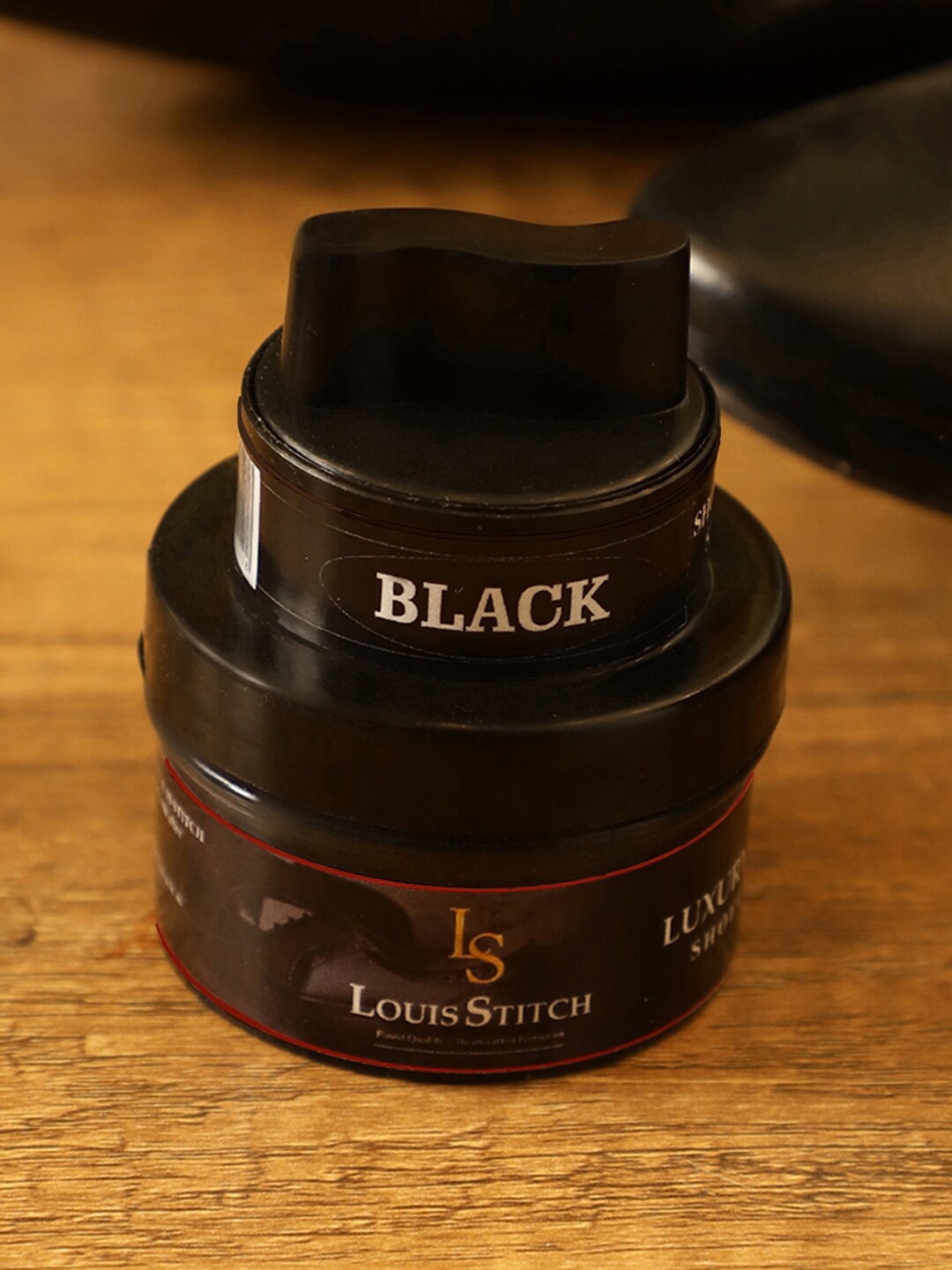 

LOUIS STITCH Set of 6 Shoe Creams with Applicator & Shoe Brushes, Brown