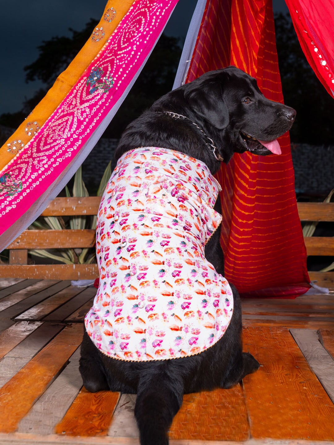 

VASTRAMAY White Abstract Printed Cotton Blend Ethnic Dog Jacket