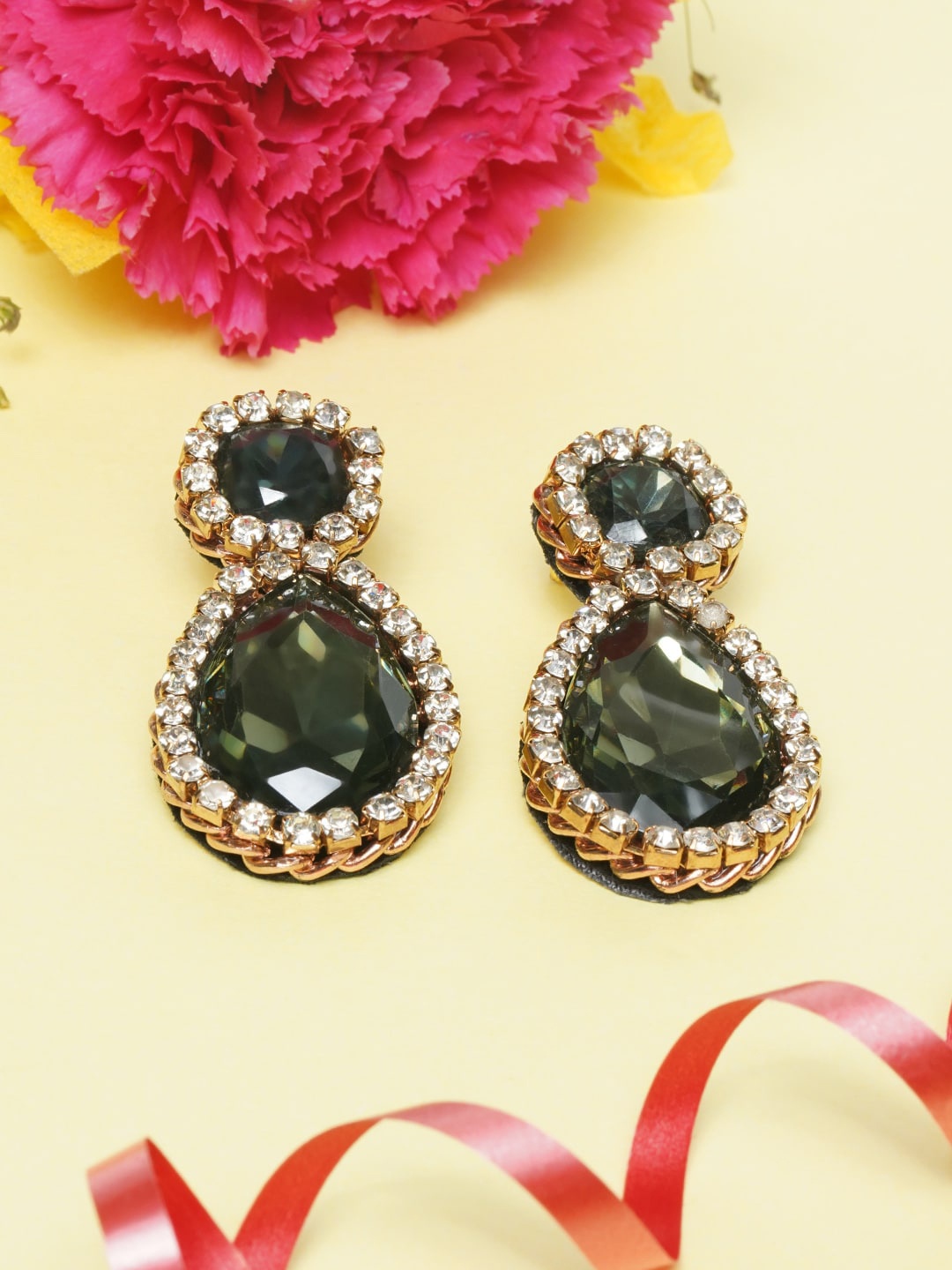 

Awadhi Black & Green Gold-Plated Teardrop Shaped Studs Earrings