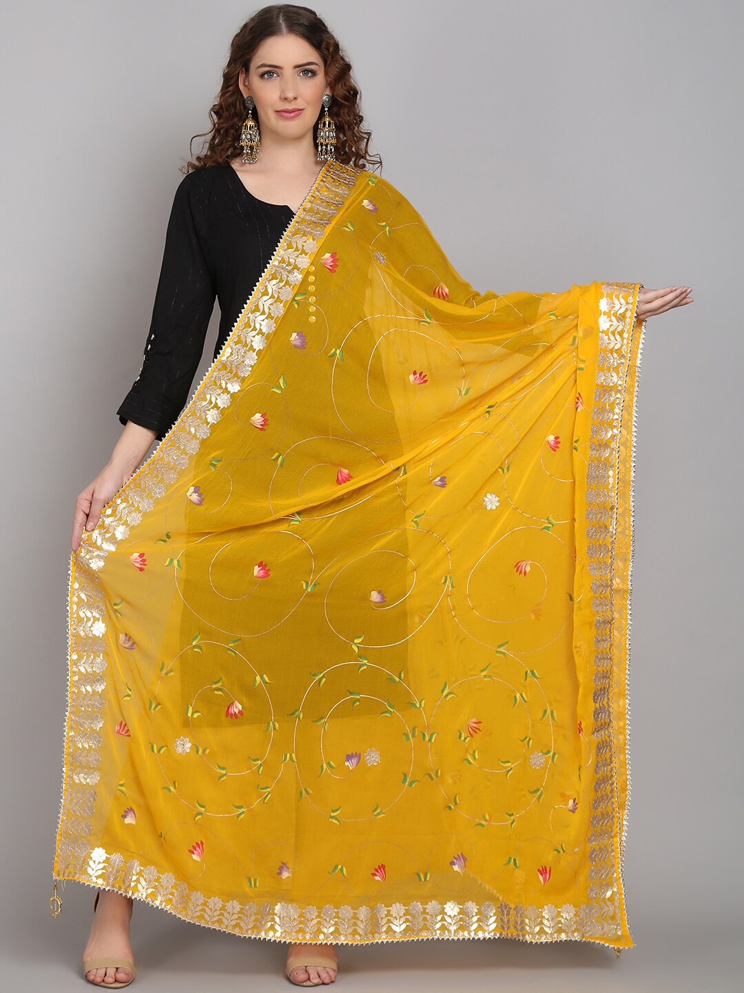 

SOUNDARYA Yellow & Green Block Printed Dupatta With Gotta Patti