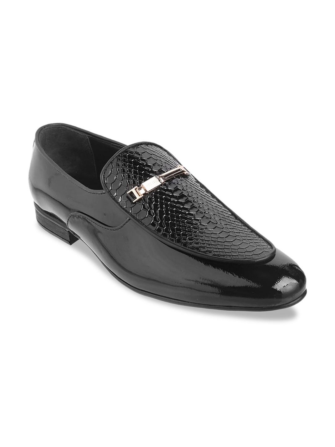 

Metro Men Black Textured Leather Formal Loafers