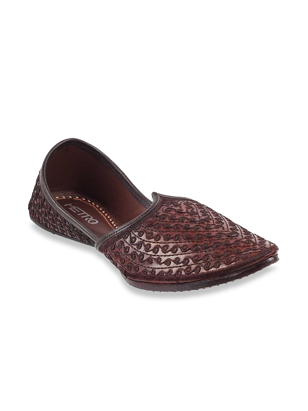 

Metro Men Brown Embroidered Leather Mojaris