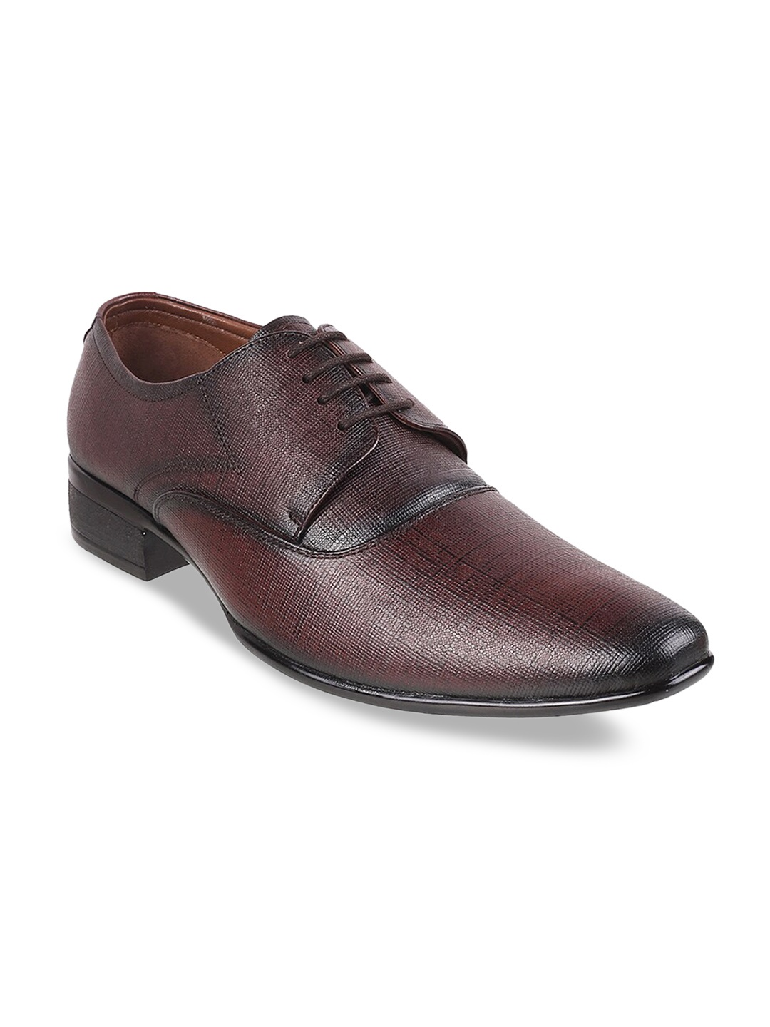 

Metro Men Maroon Textured Leather Formal Brogues